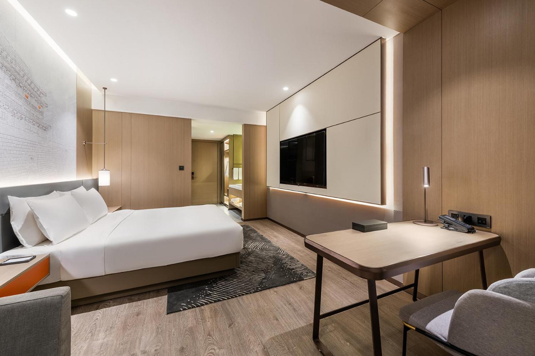Superior King Room