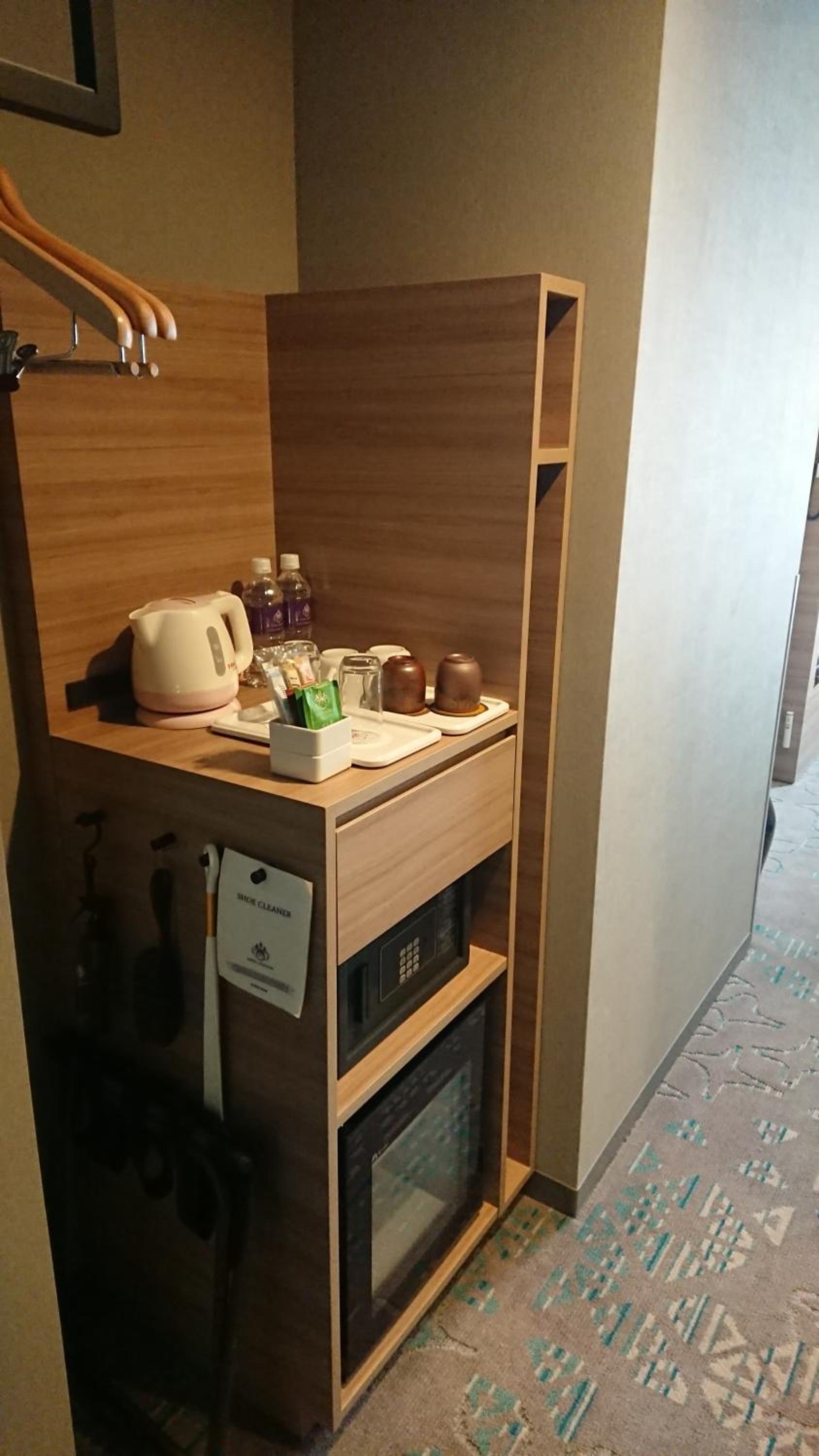 Economy Twin Room - Non-Smoking - Photo 3