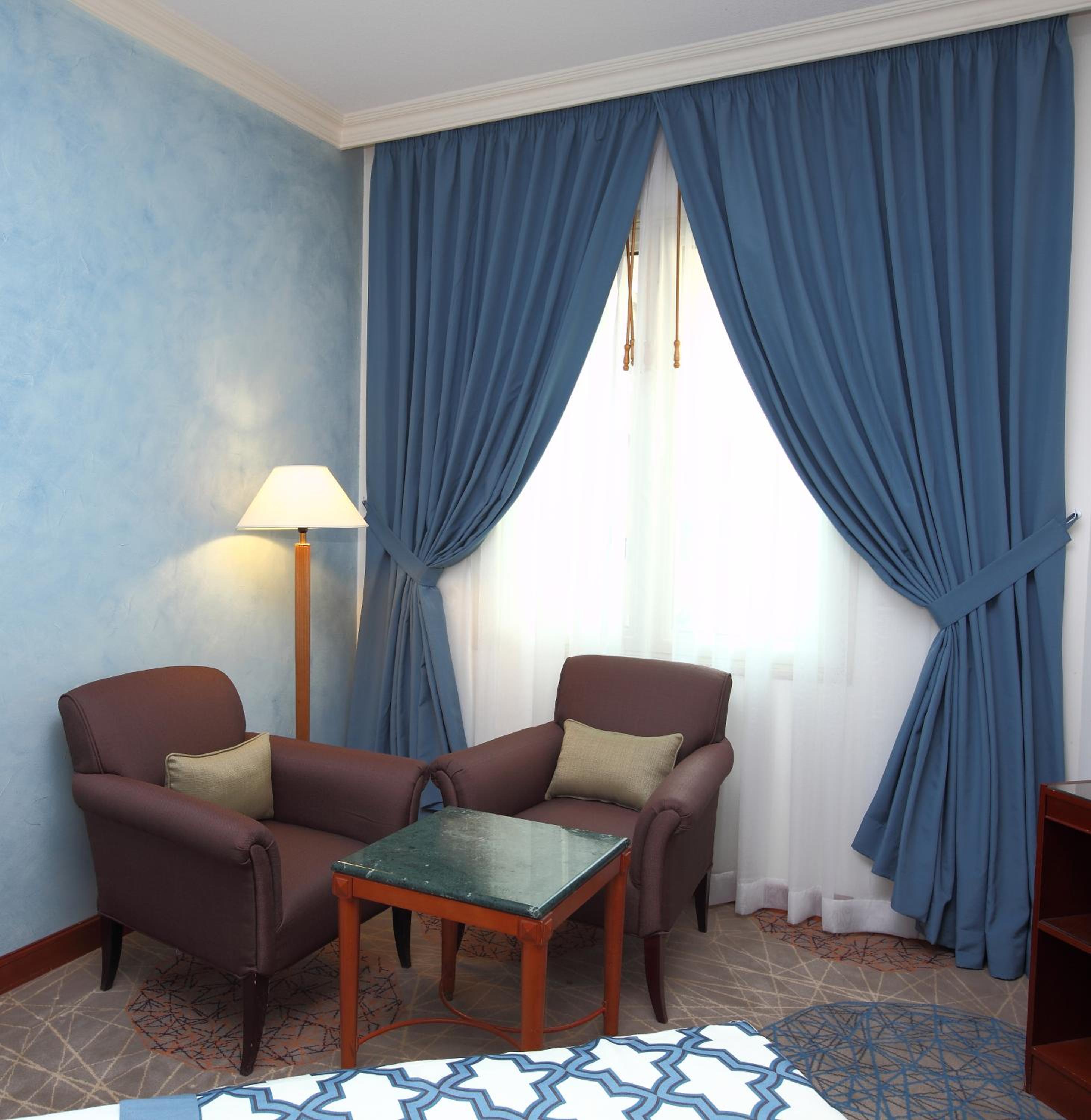 Standard Twin Room - Photo 2