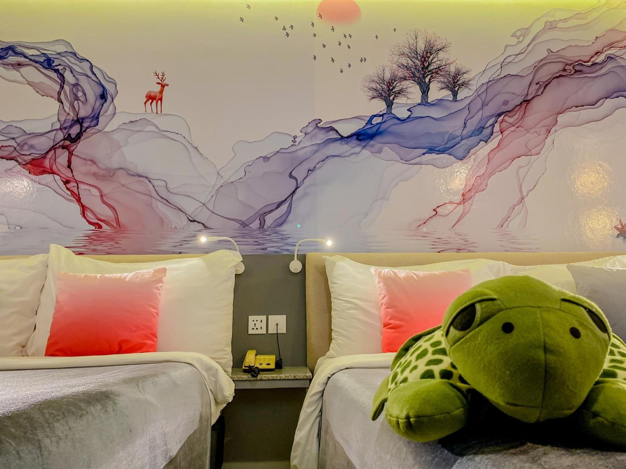 Deluxe Quadruple Room - Photo 1