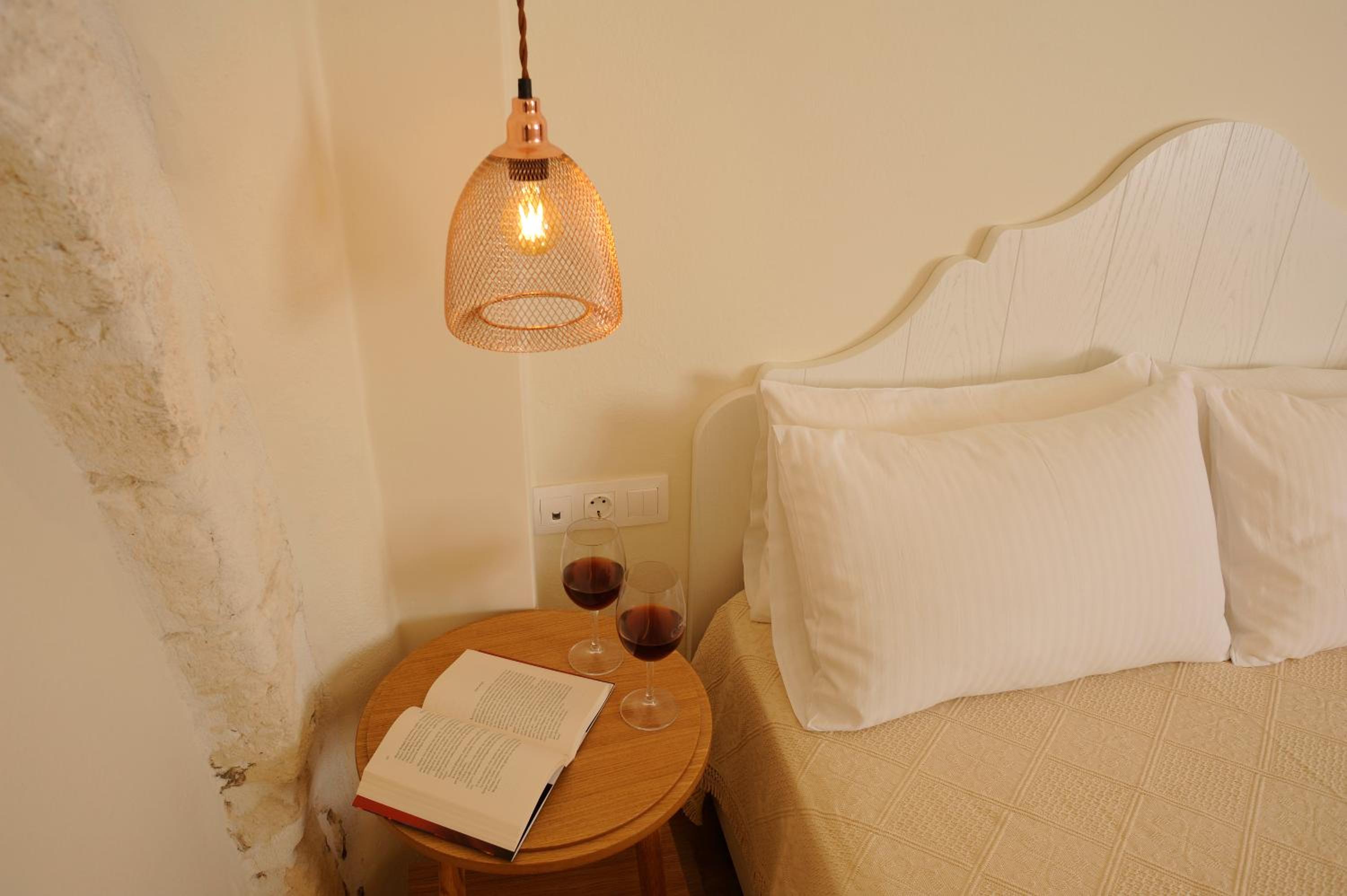 Studio Apartment photo 1