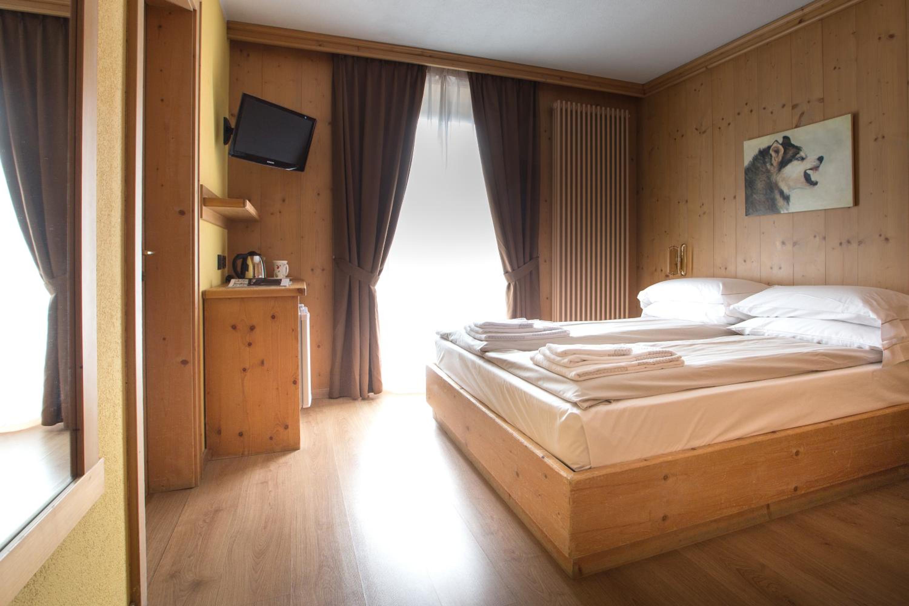 Superior Quadruple Room - Photo 3