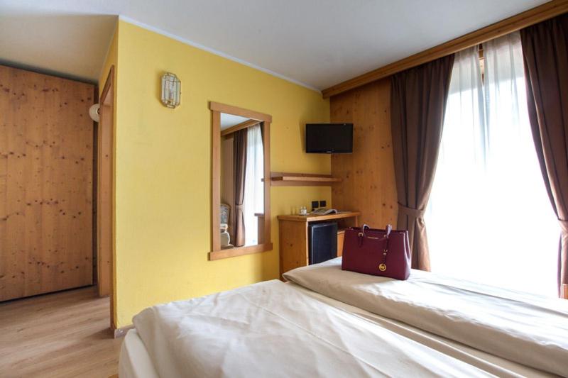 Triple Room - Photo 1
