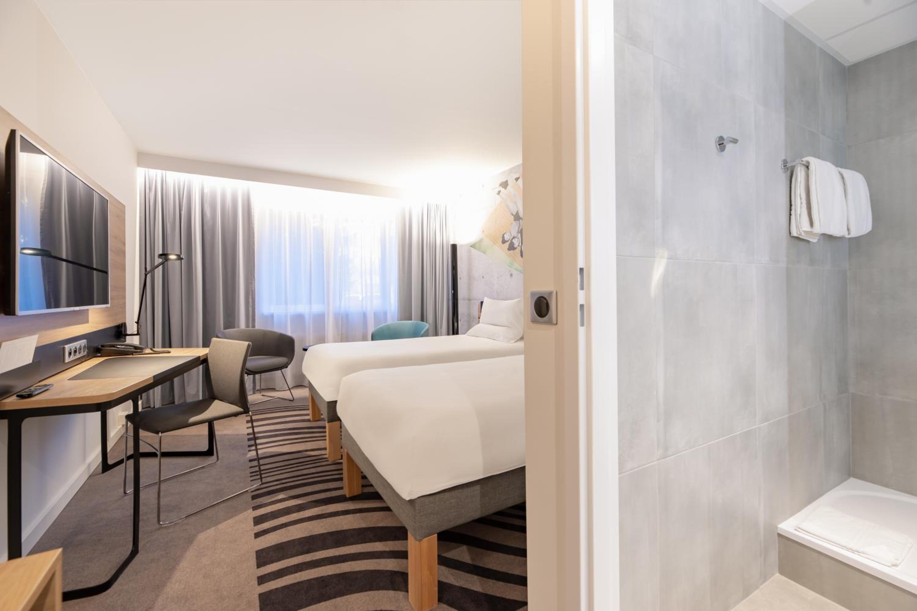 Superior Twin Room - Photo 7