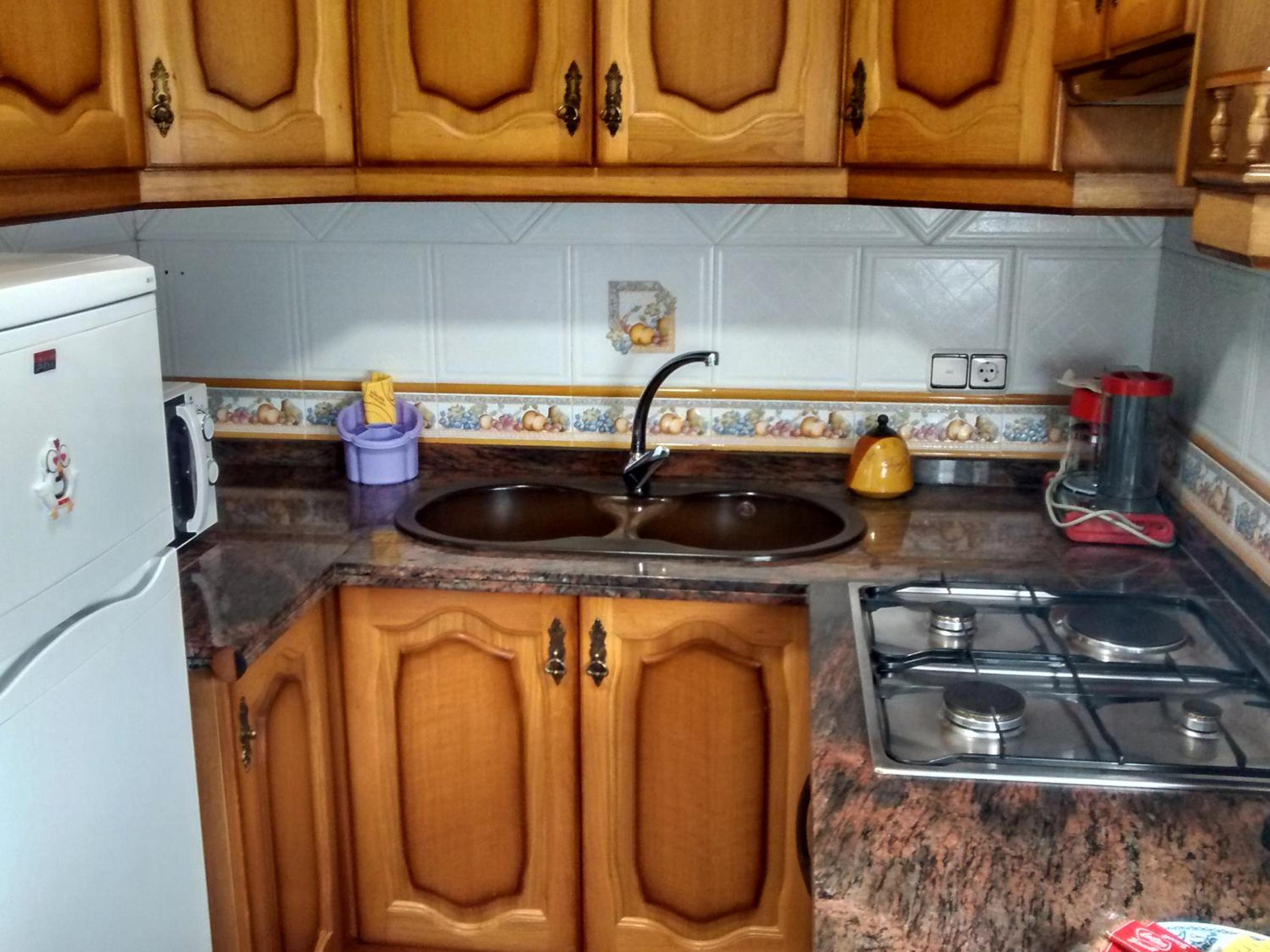 Two-Bedroom Apartment - Photo 21