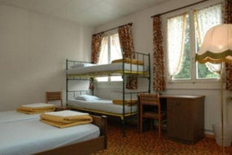 Single Bed in 4-Bed Dormitory Room photo 1