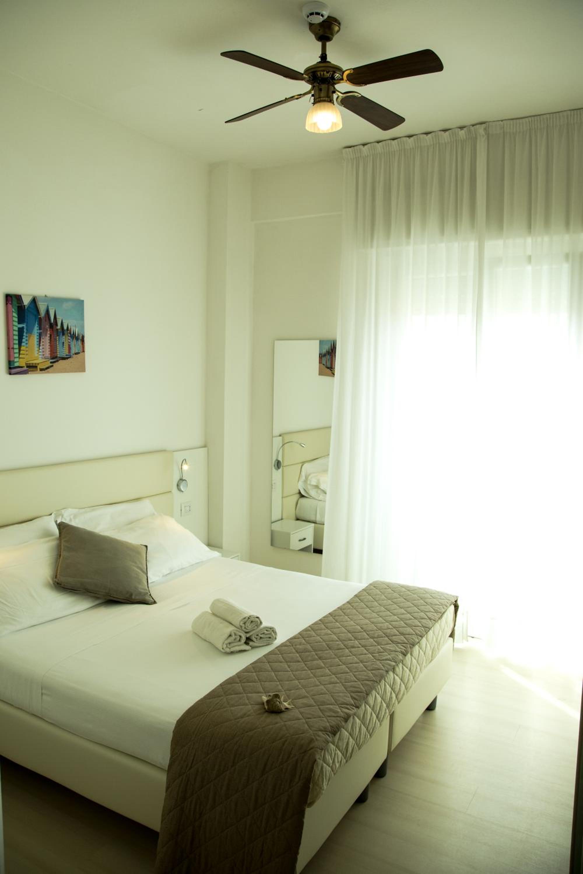 Double or Twin Room photo 2