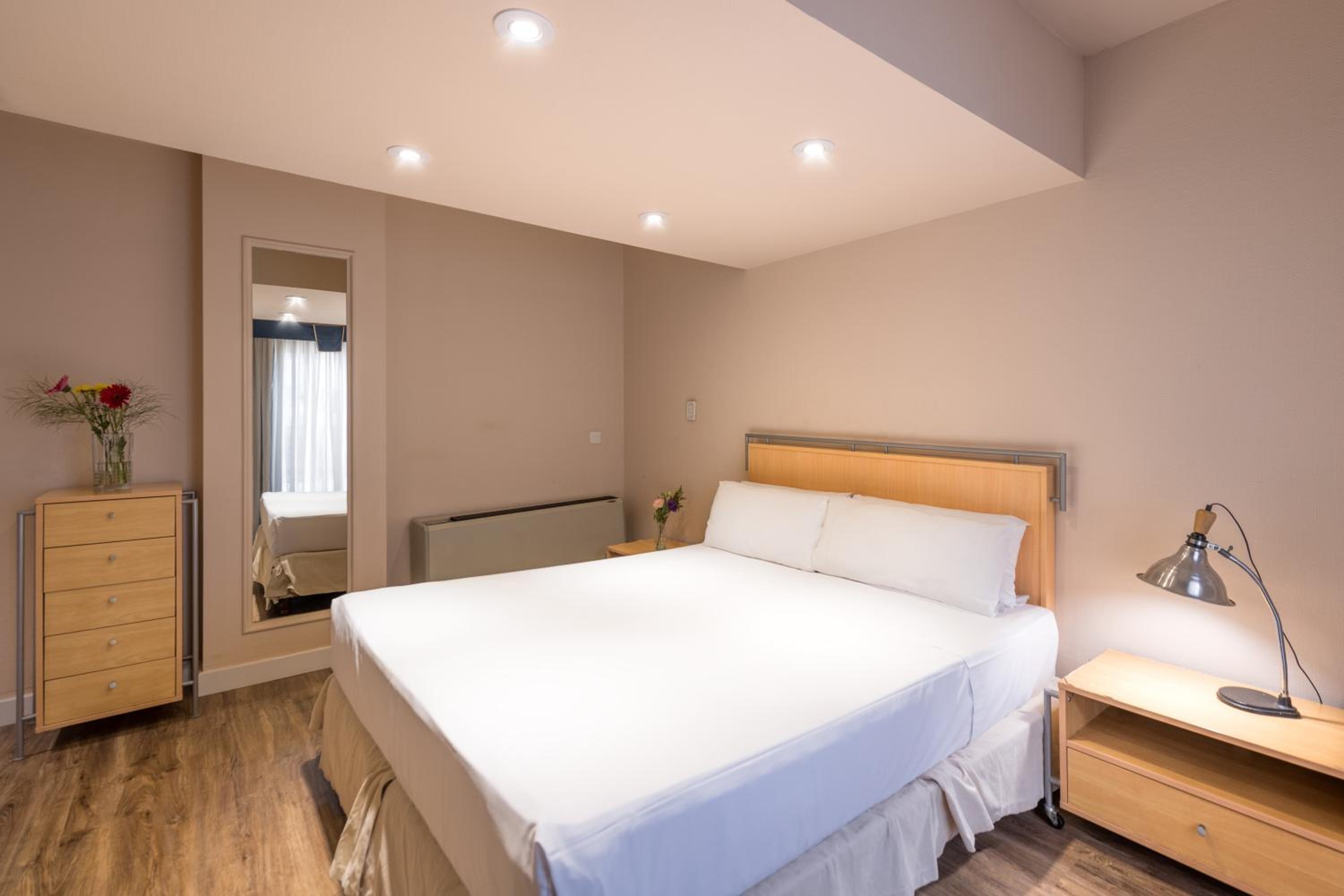 Double or Twin Room photo 2