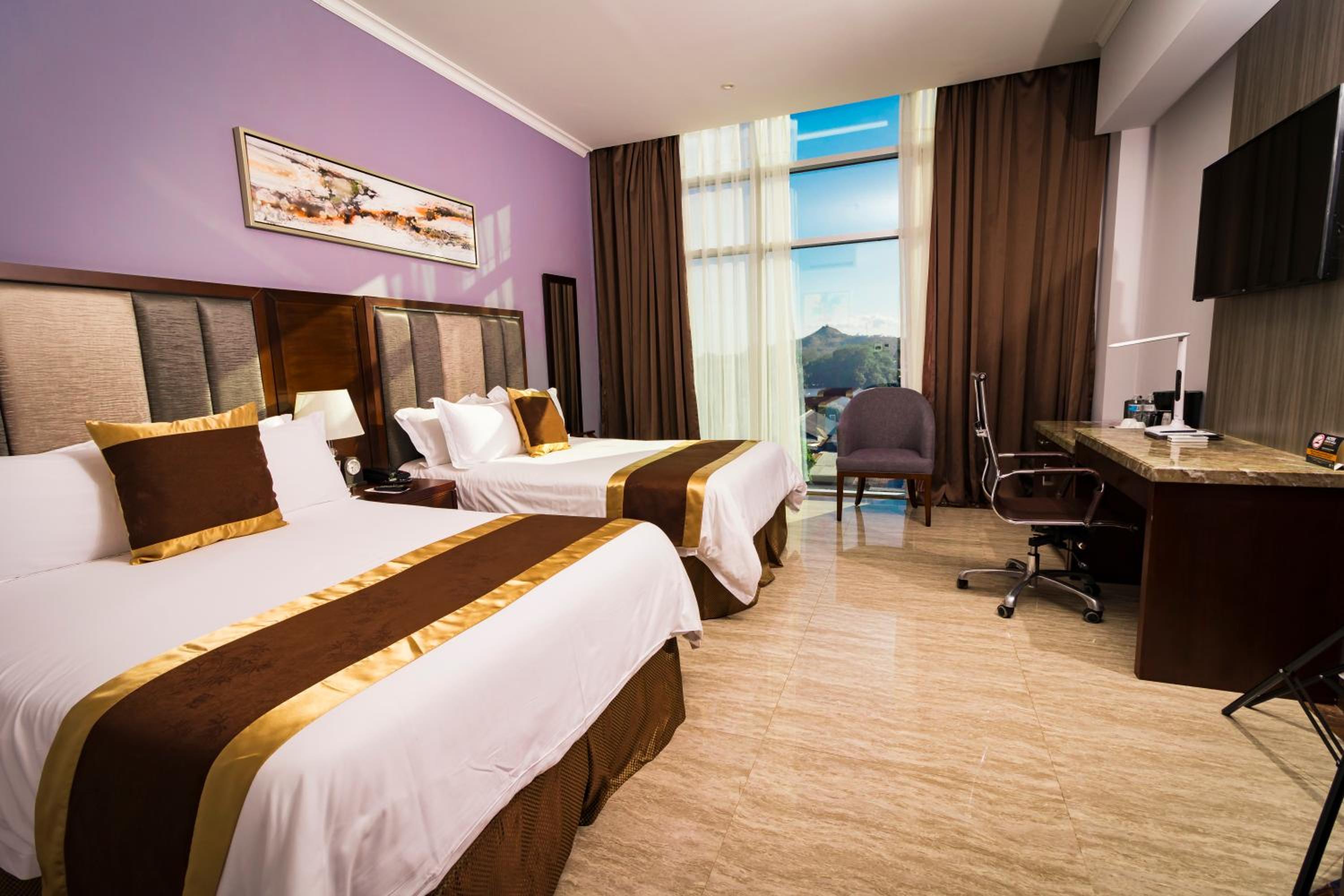 Twin Room with City View
