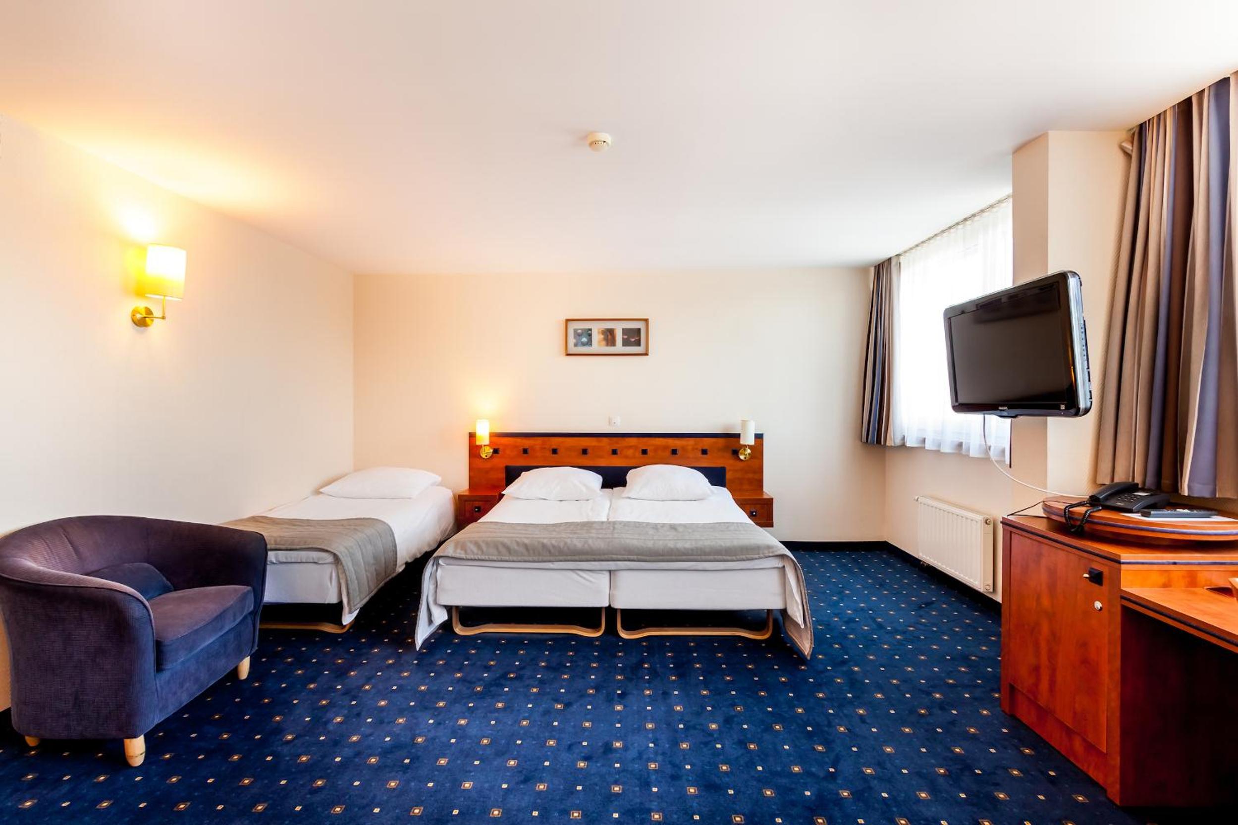 Triple Room - Photo 1