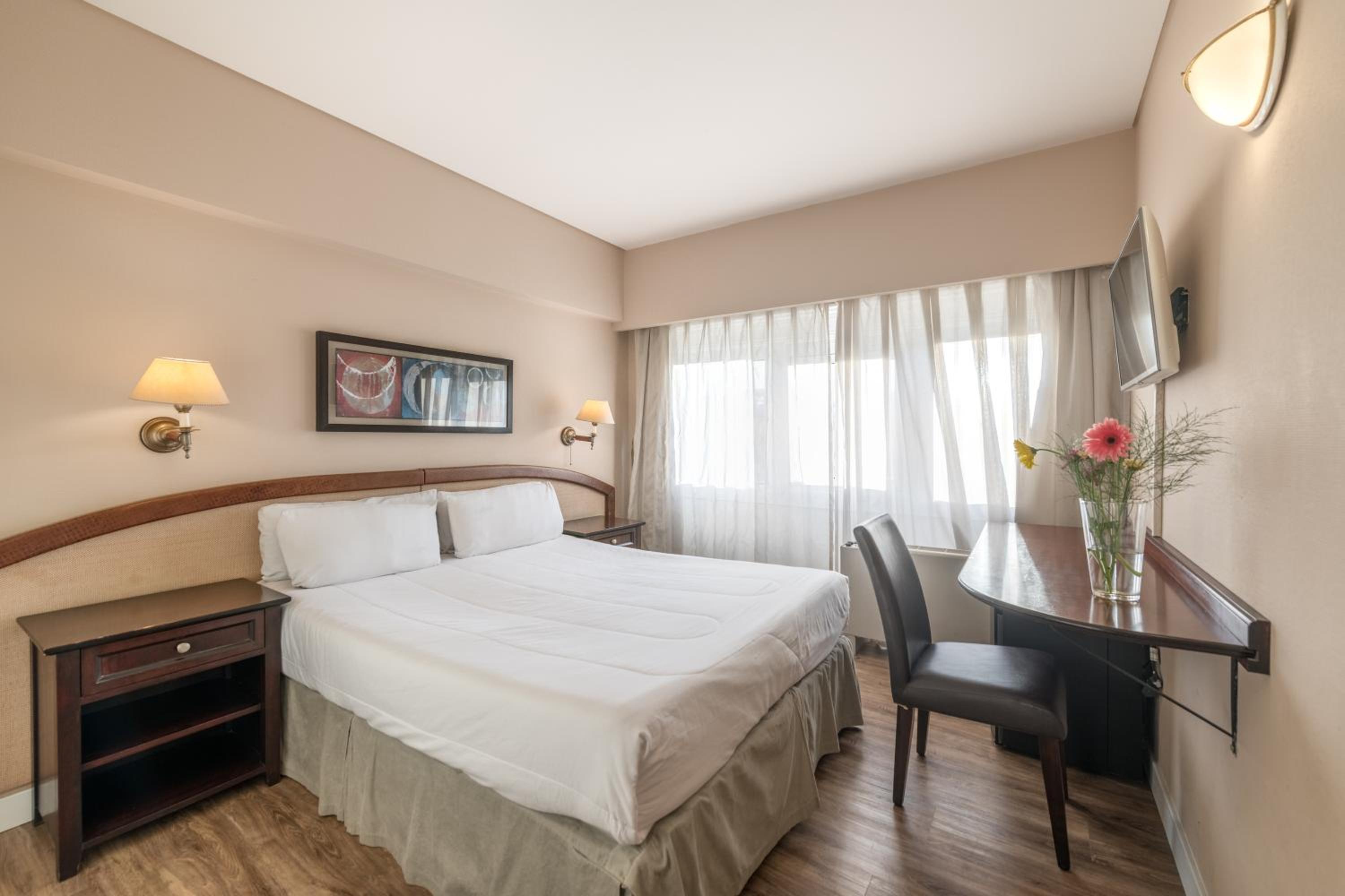 Double or Twin Room photo 1
