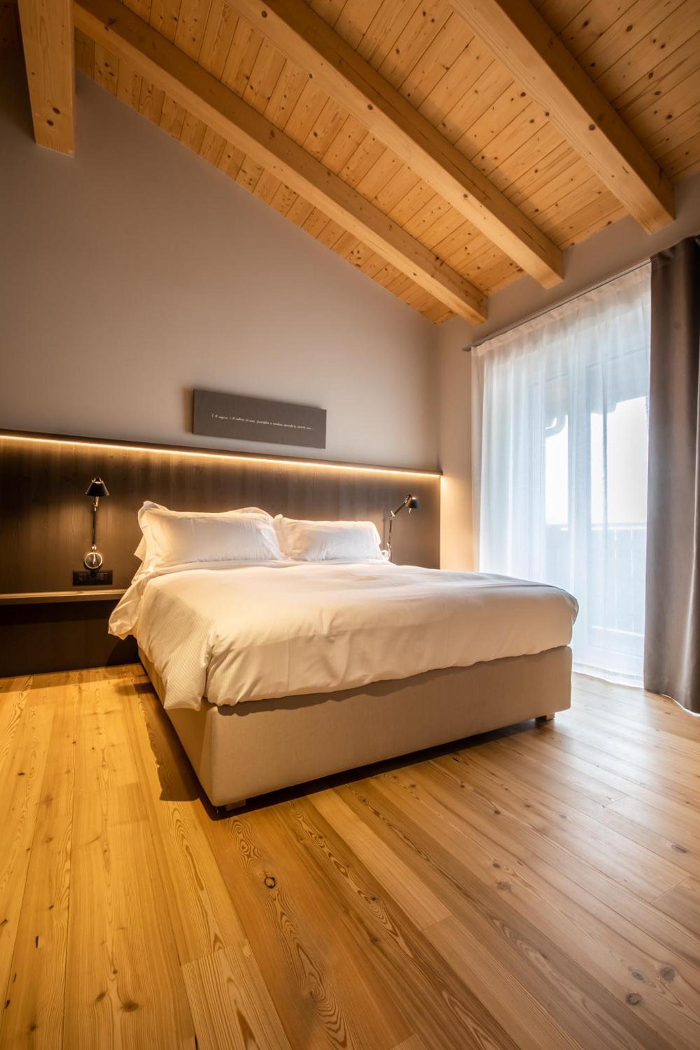 Deluxe Family Suite