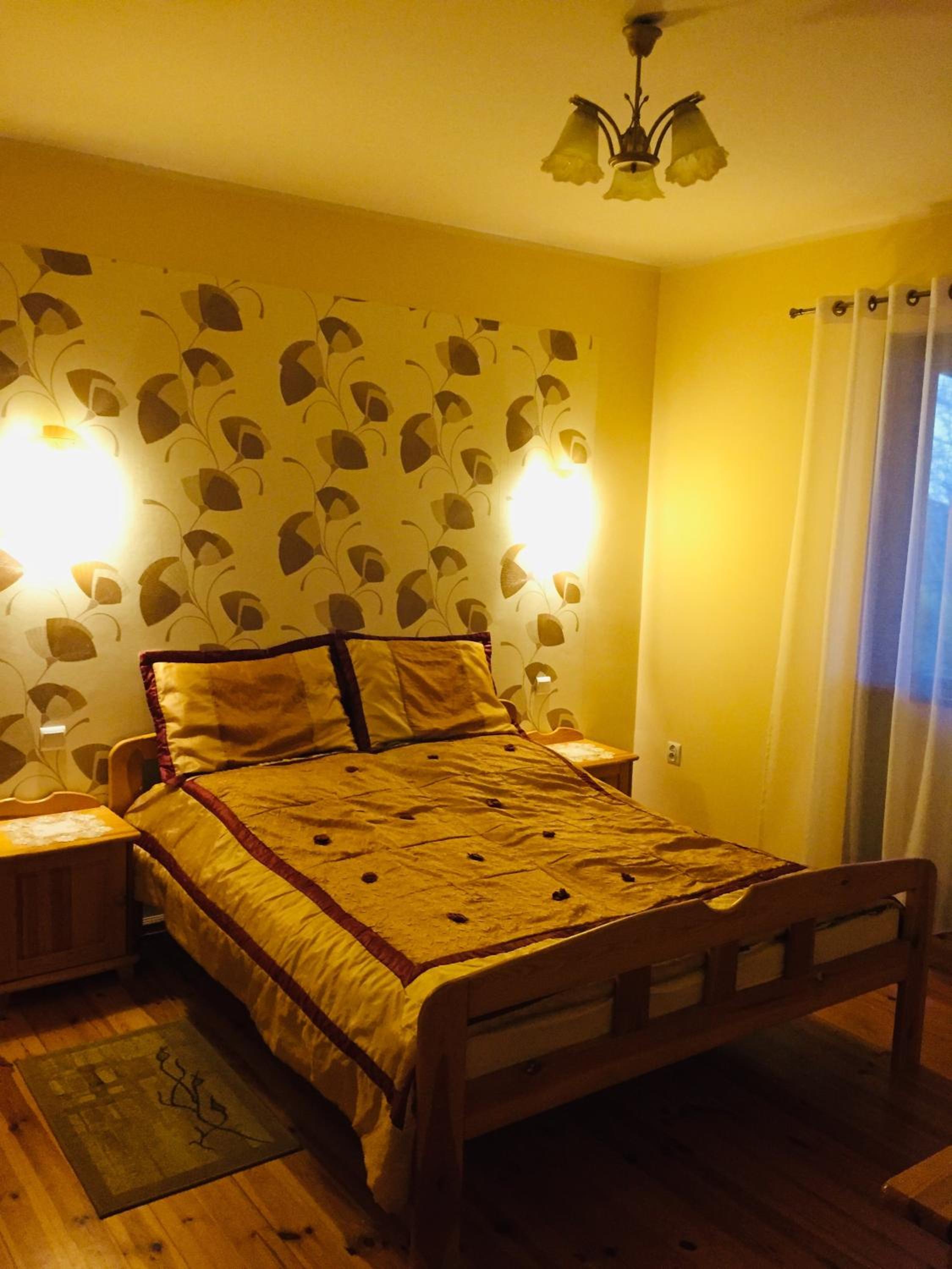 Double Room with Lake View - Photo 2