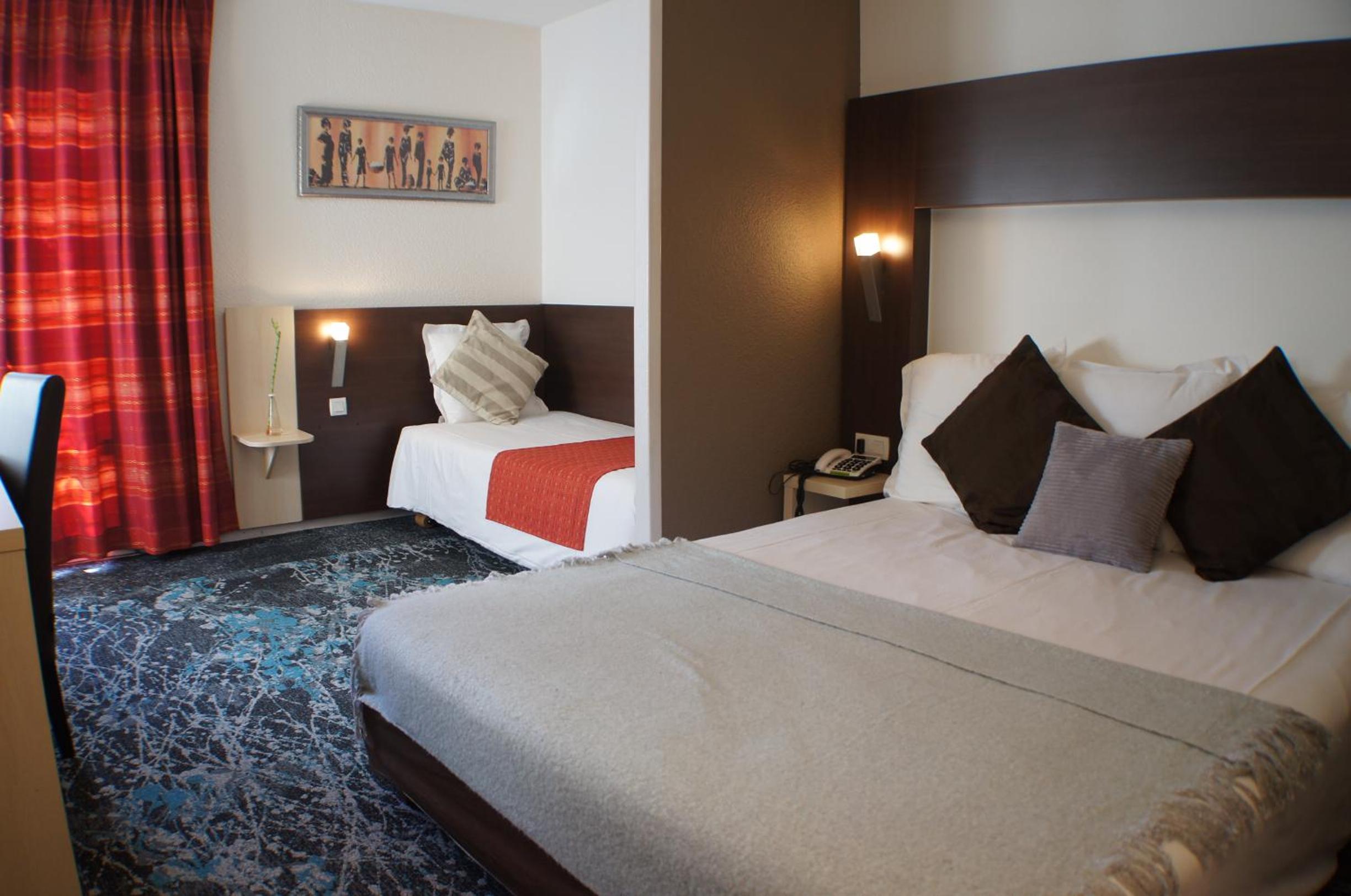 Triple room - 1 Double bed + 1 single bed - Photo 7