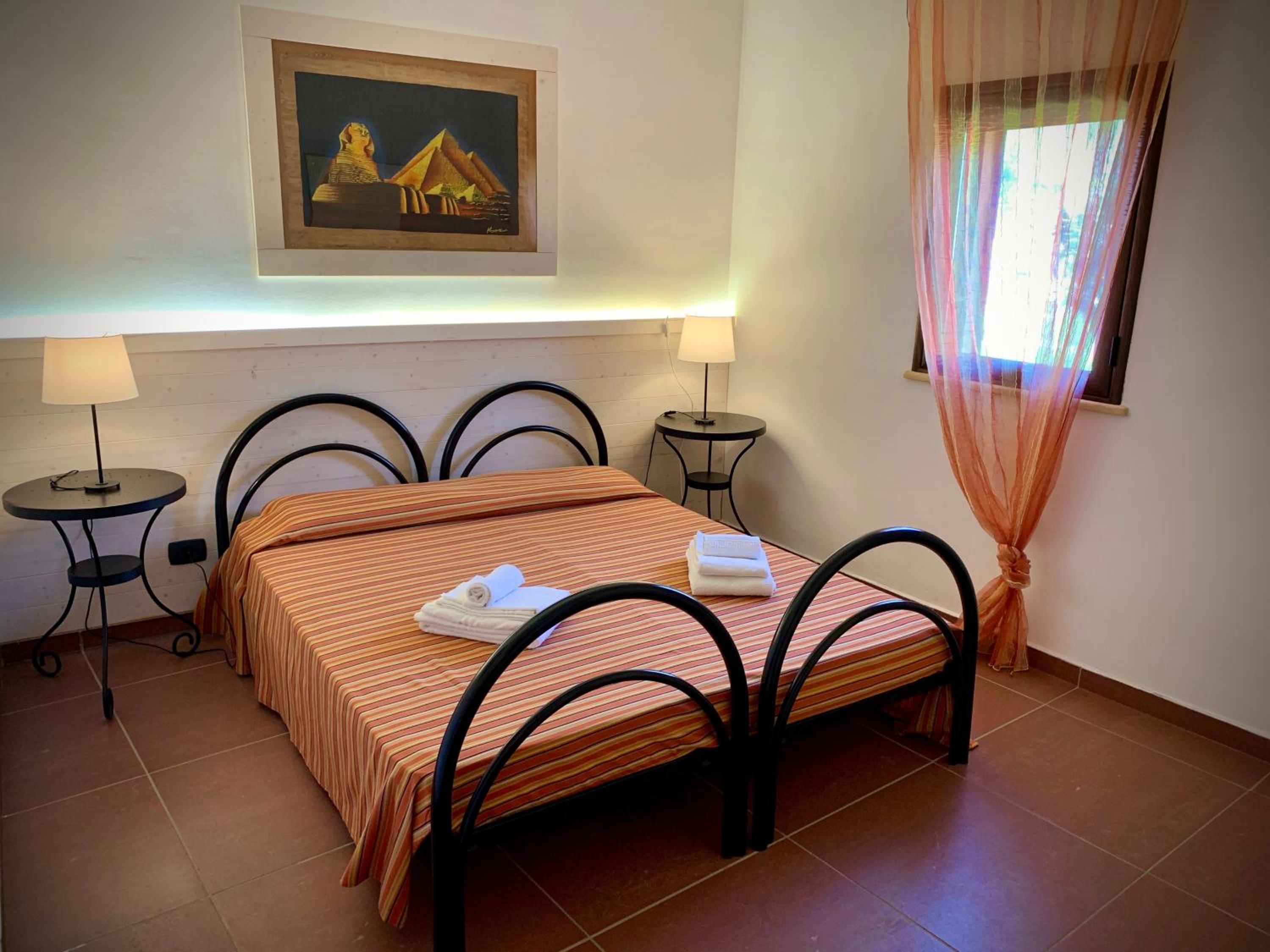 One-Bedroom Apartment (2 Adults)