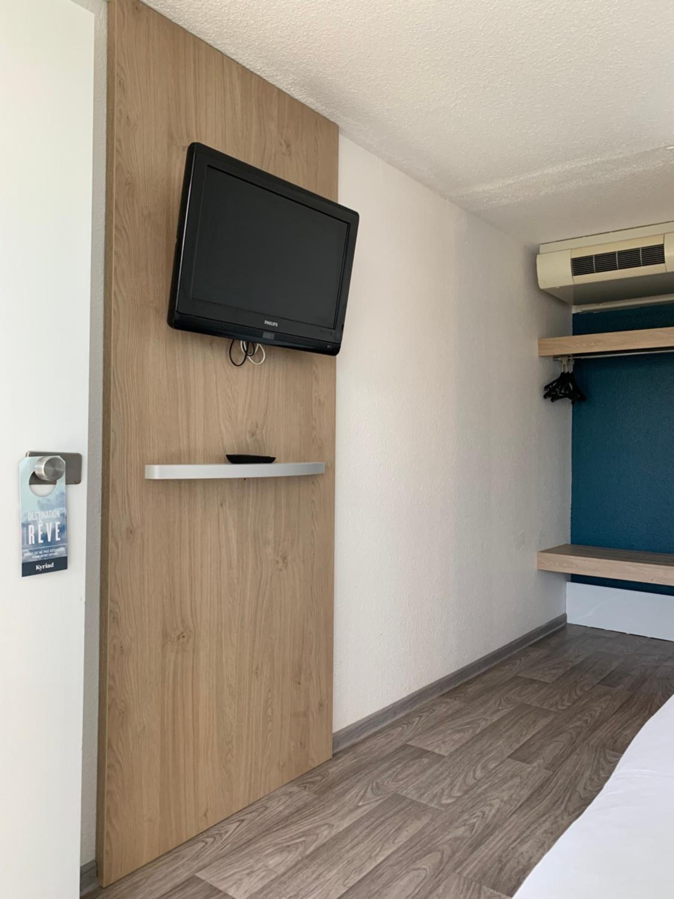 Double Room - Photo 8
