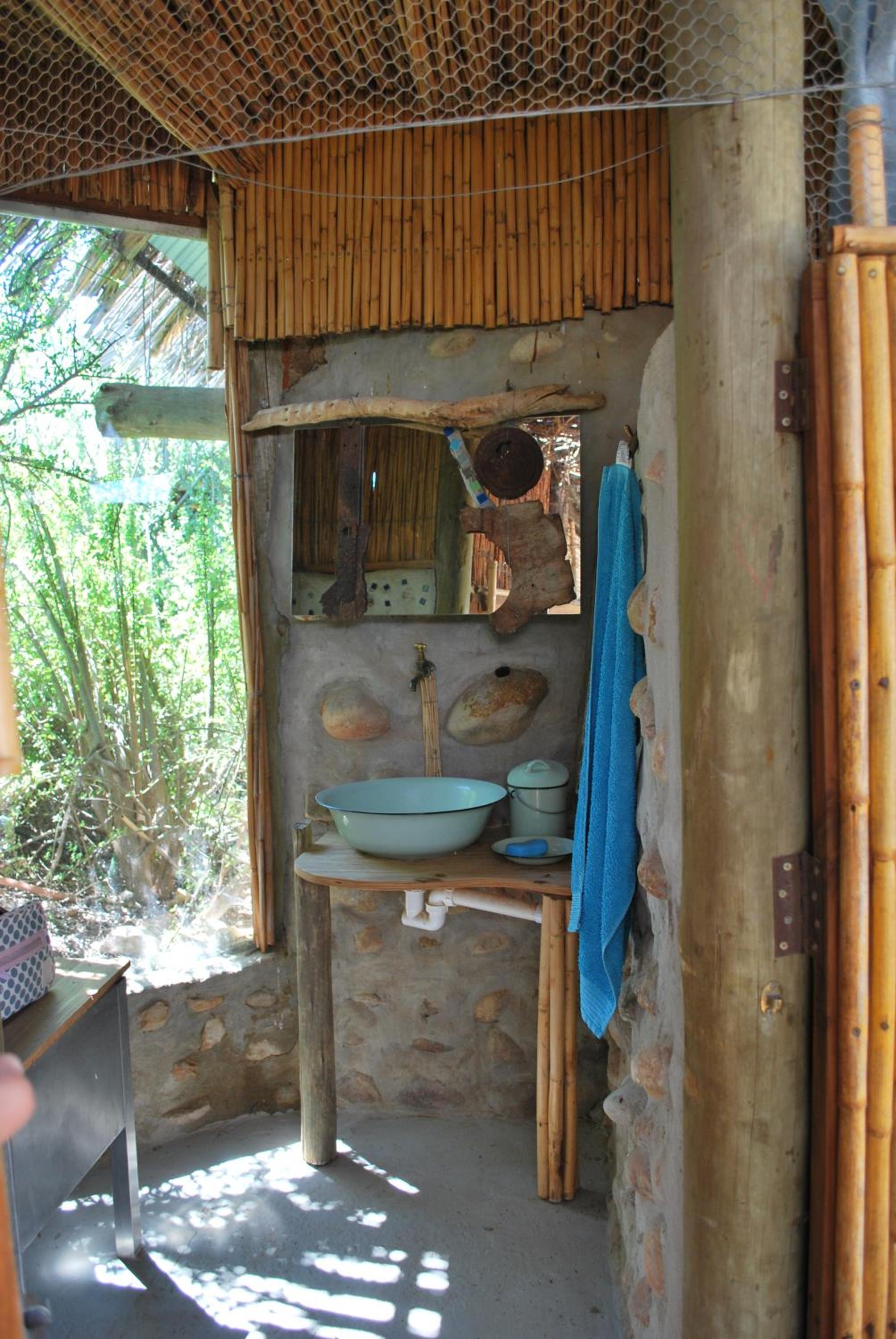 Quadruple Room with Garden View - Photo 6