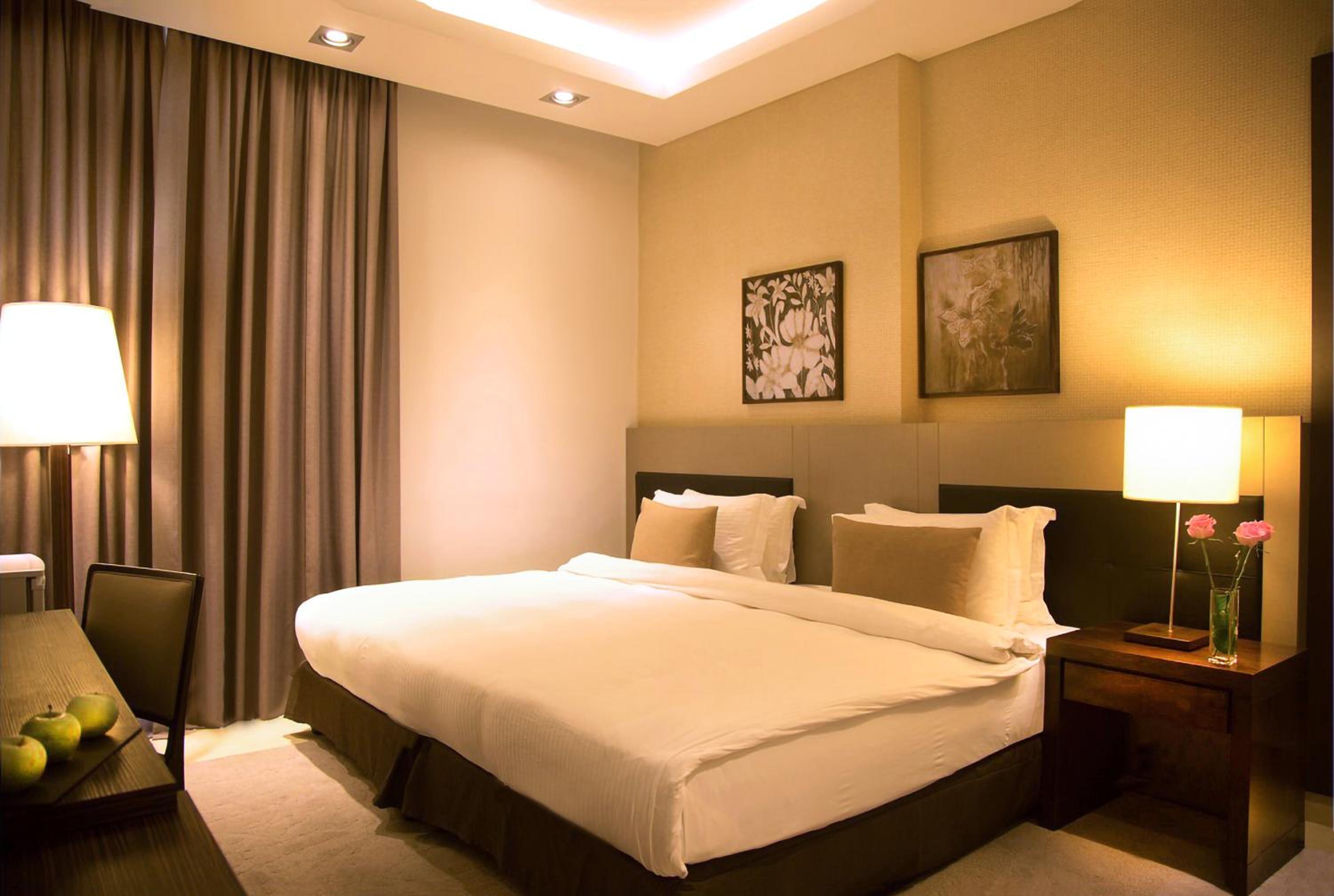 Guest Room - Twin Beds