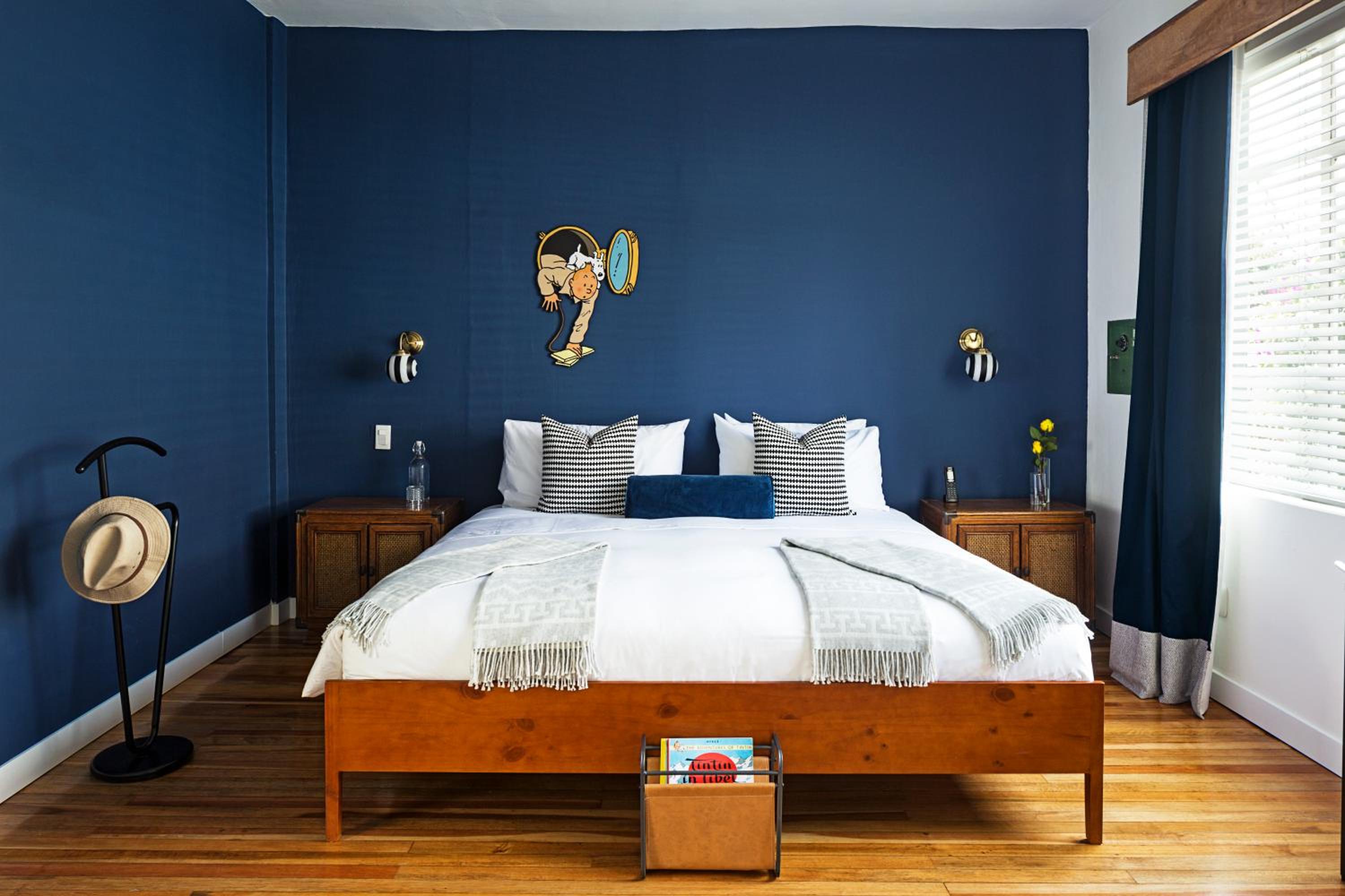 Standard King Room