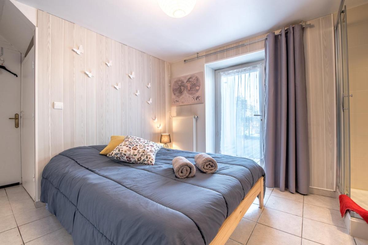 Double Room - Photo 12