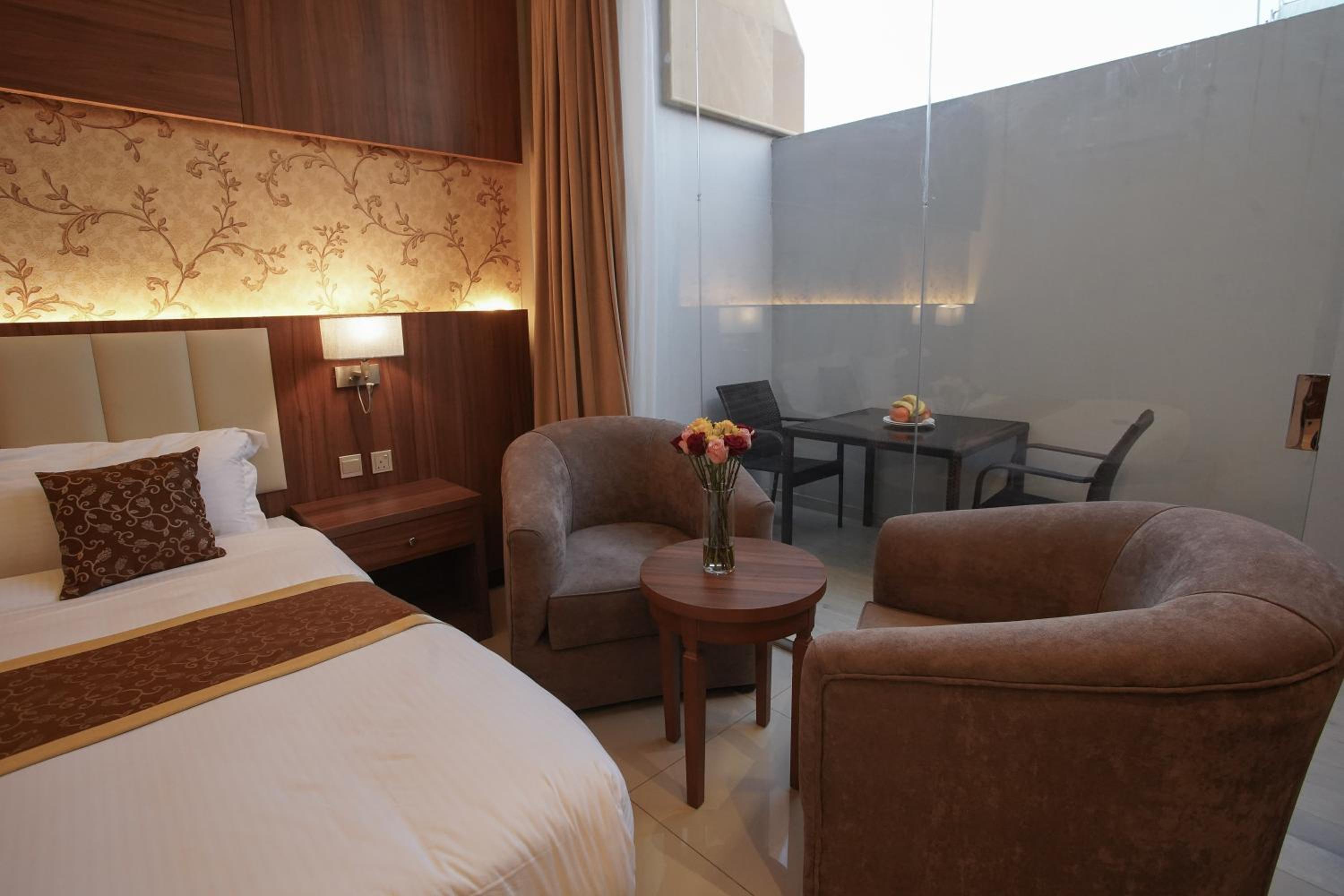 Suite with Balcony photo 3