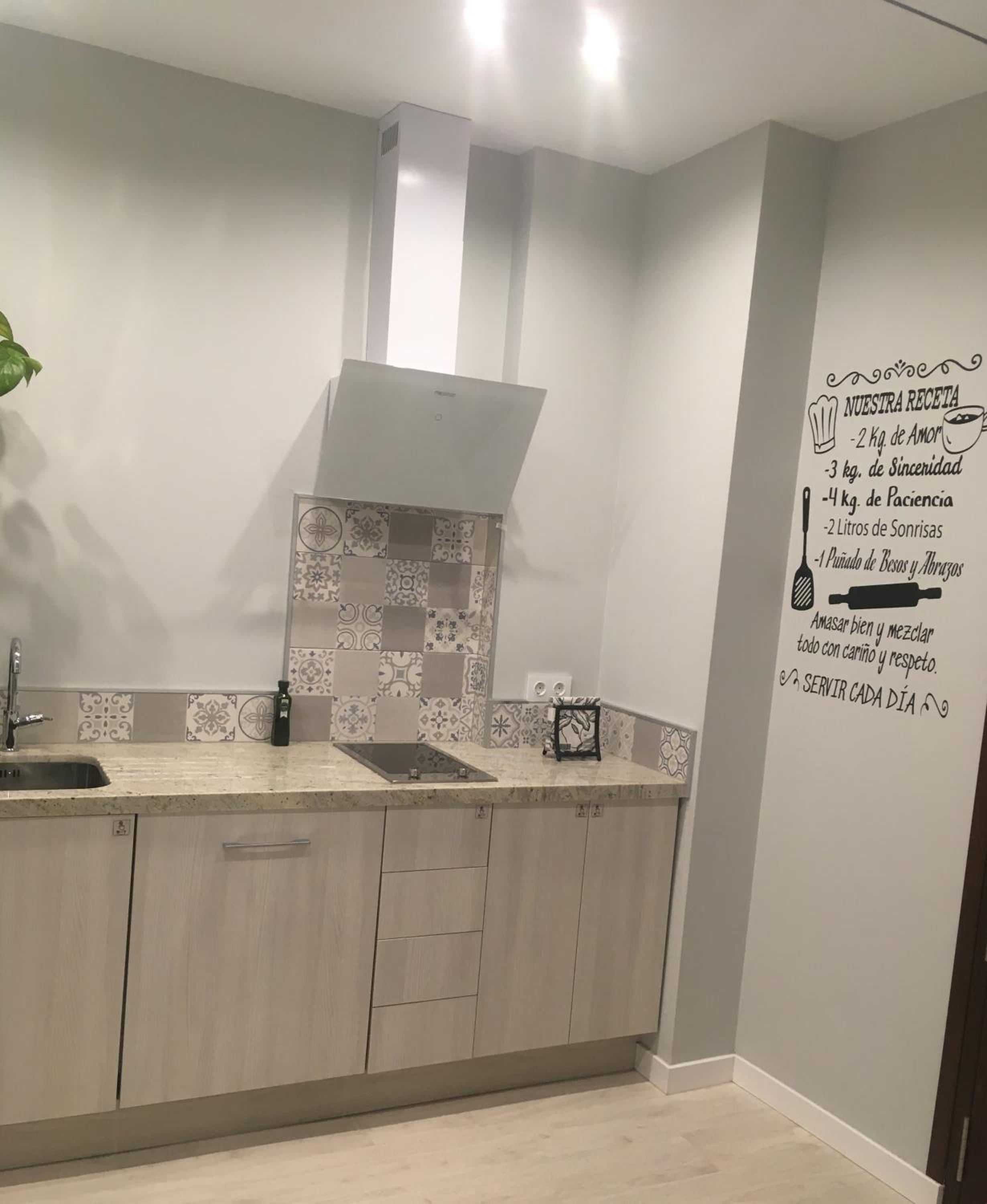 Two-Bedroom House - Photo 16