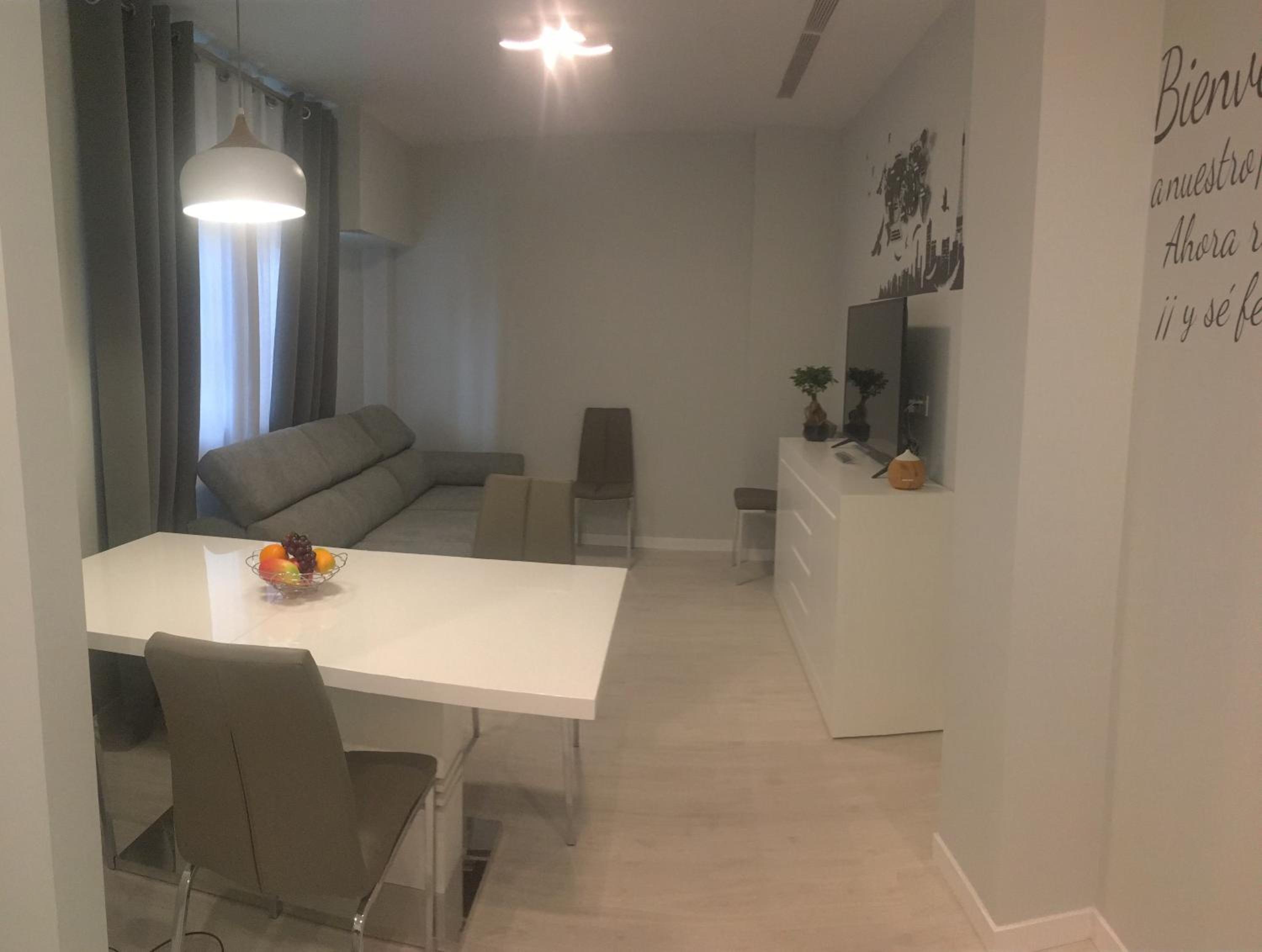 Two-Bedroom House - Photo 14