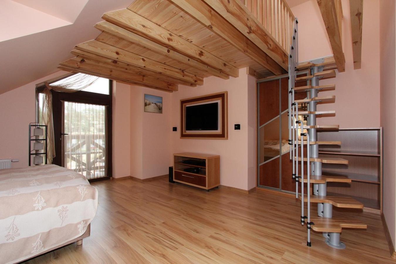 Apartment photo 3