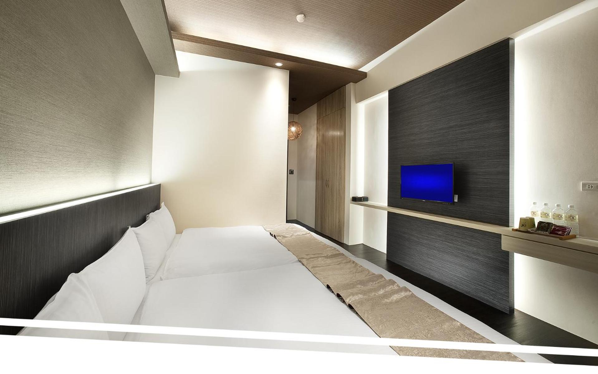 Economy Double or Twin Room photo 3