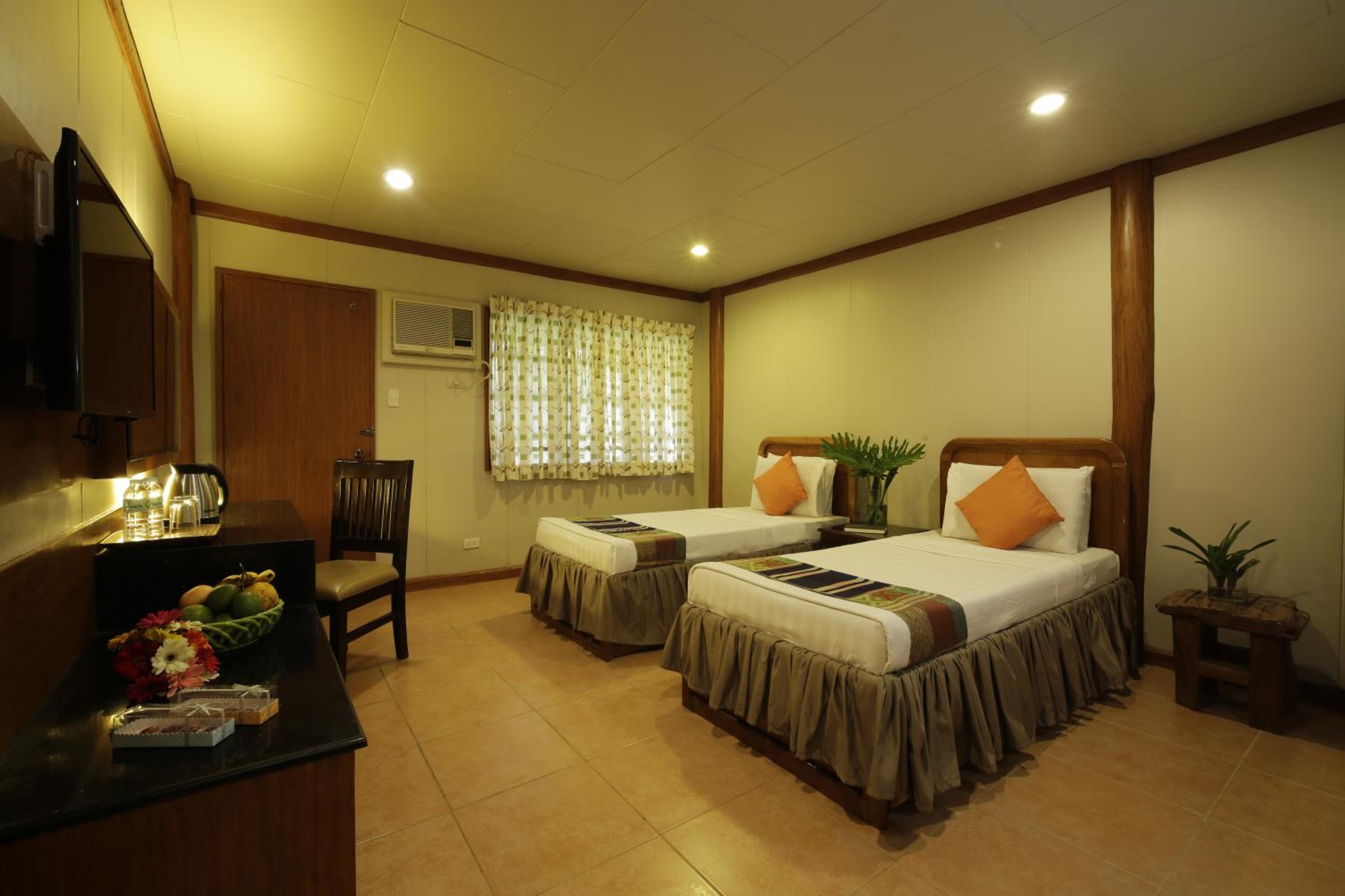 Deluxe Double or Twin Room - Photo 1