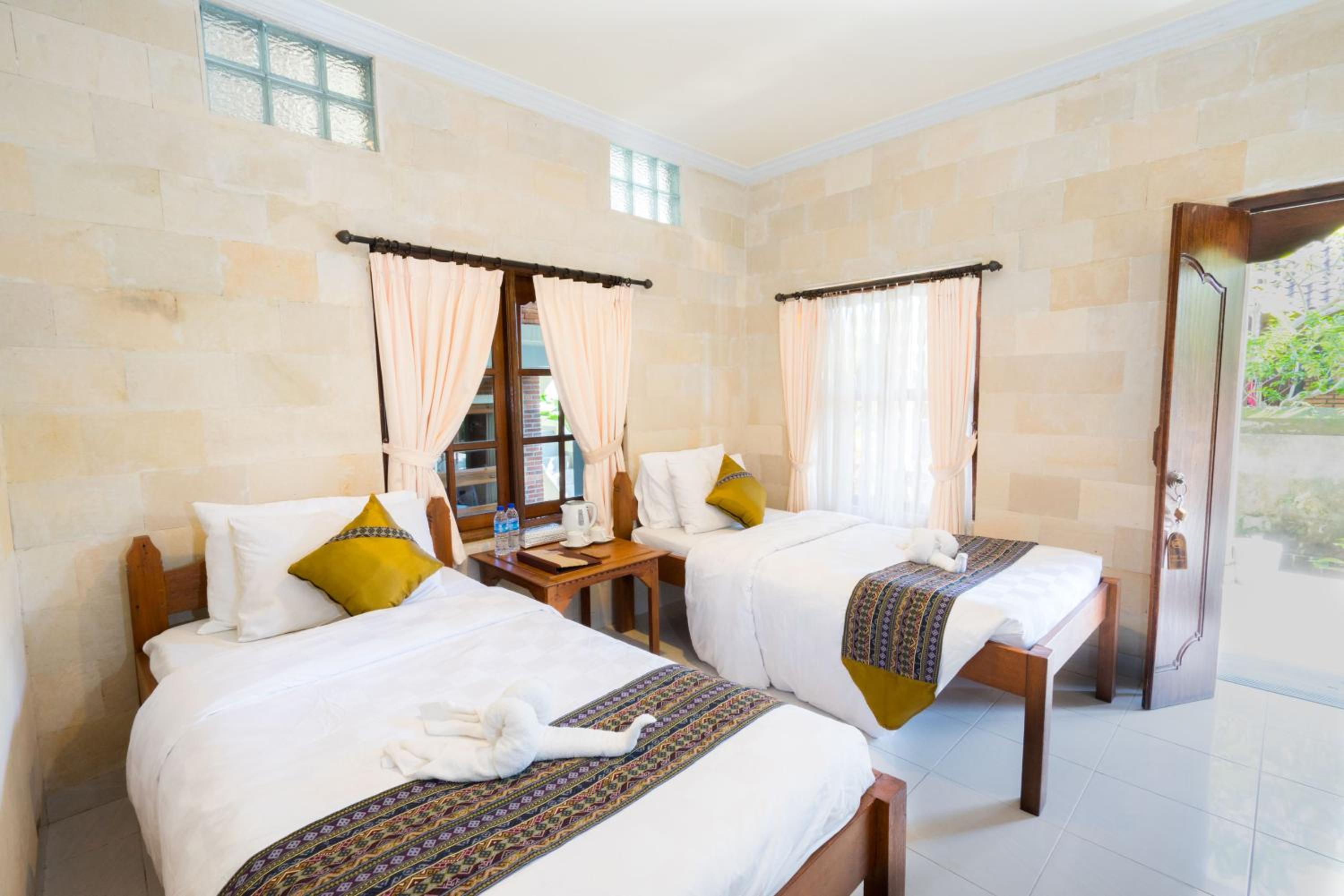 Standard Twin Room - Photo 1