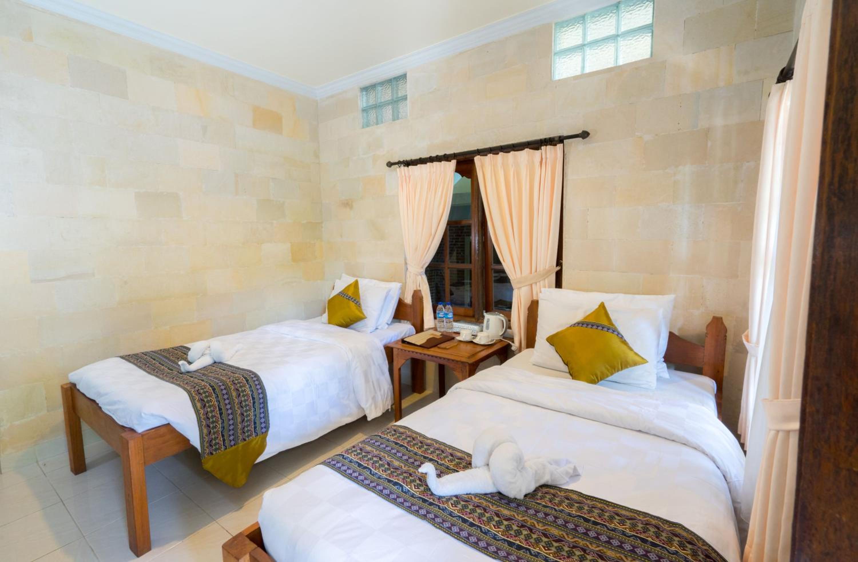 Standard Twin Room - Photo 2