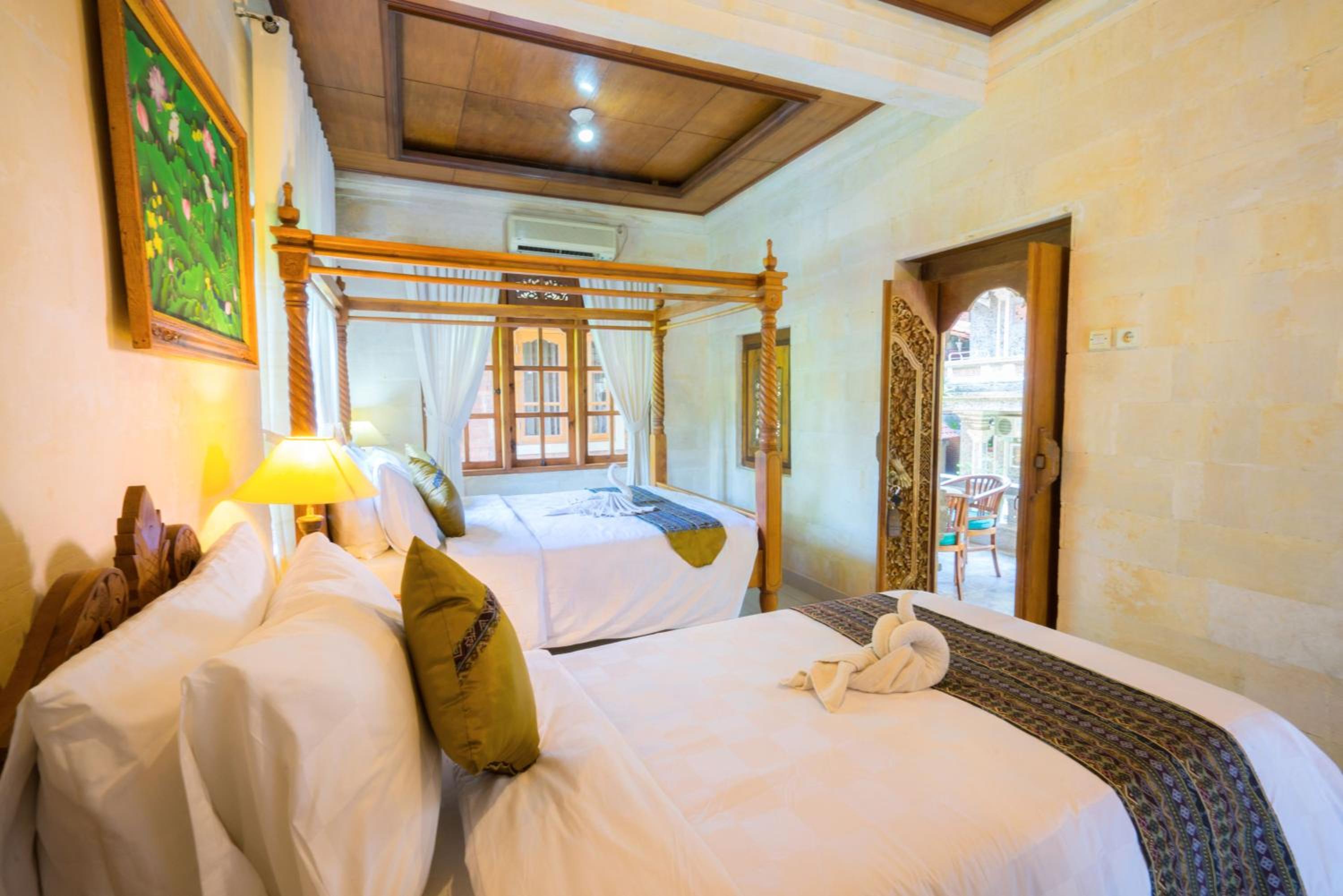 Deluxe Triple Room - Photo 9