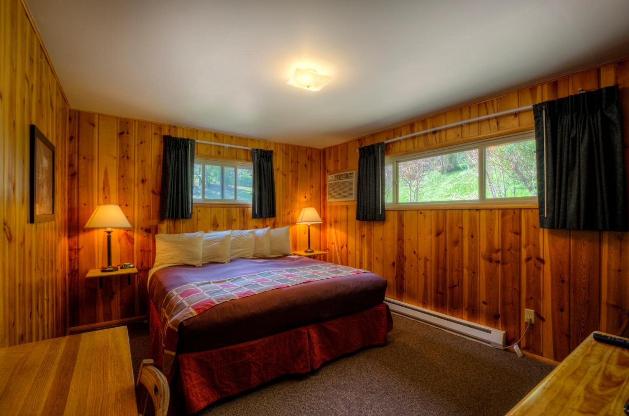 Settler Cabin- 2 Room Cabin (Duplex) photo 1