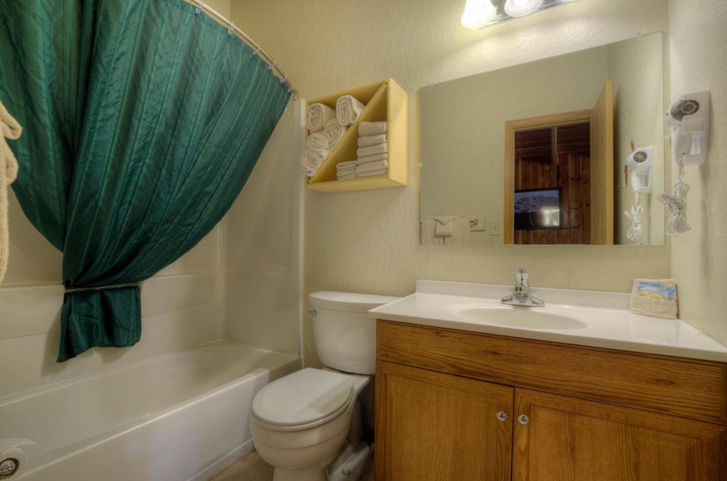 Prospector Room (6 Plex) photo 3