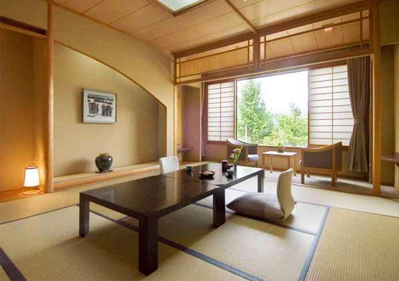 Quadruple Room with Mountain View - Photo 17