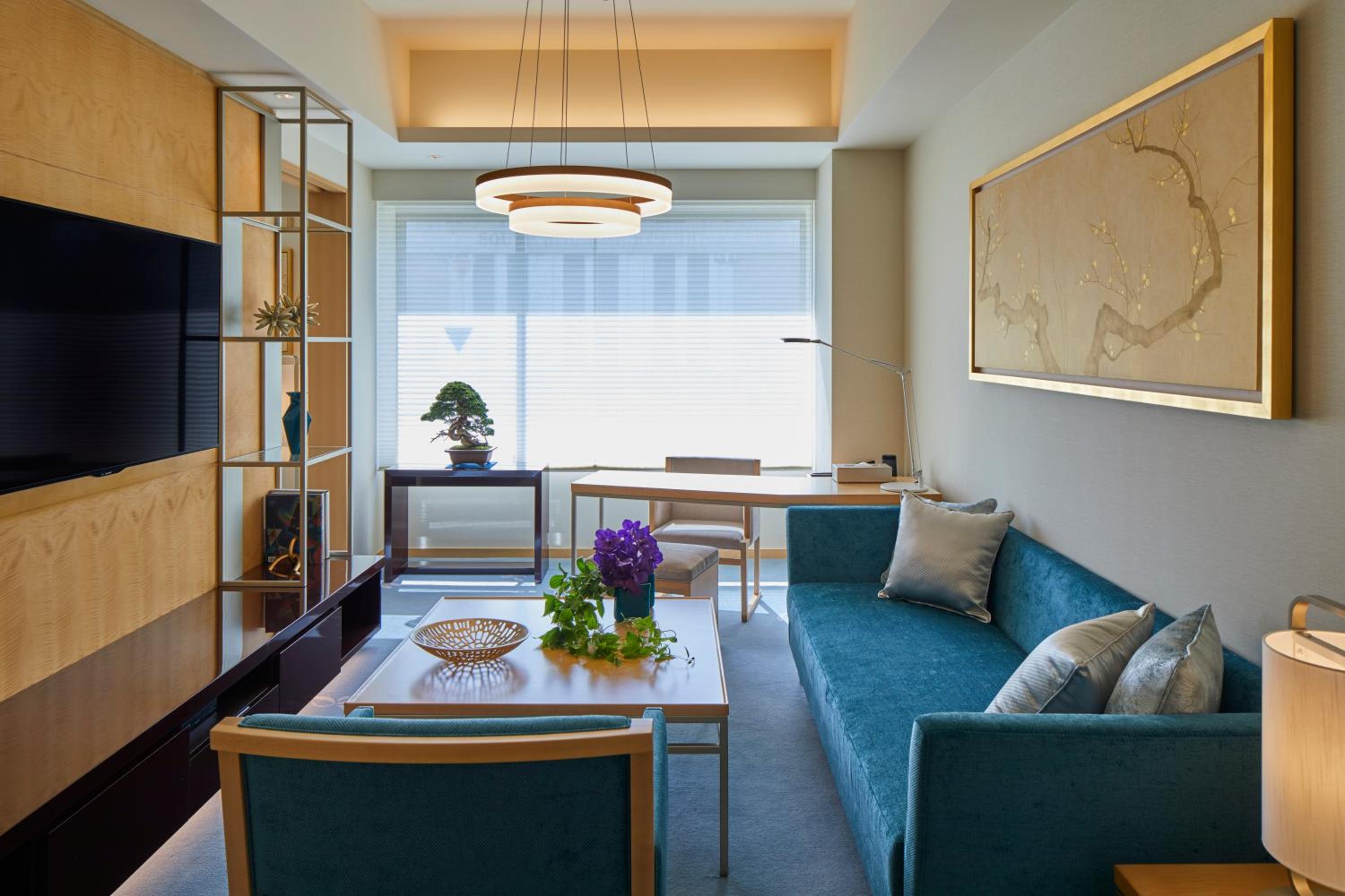 Seasonal Suite Winter