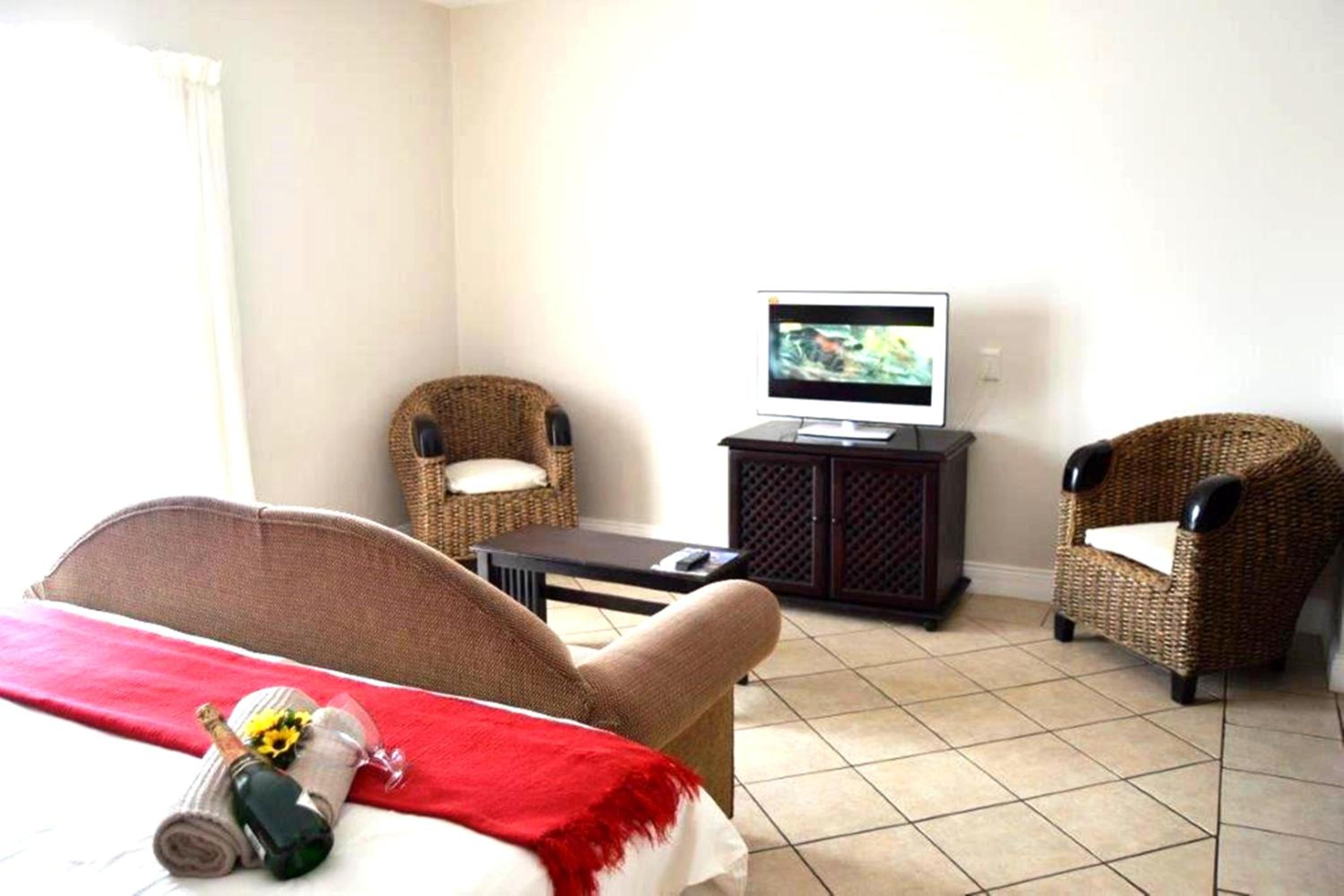 Standard Room with Double Bed and Sleeper Couch