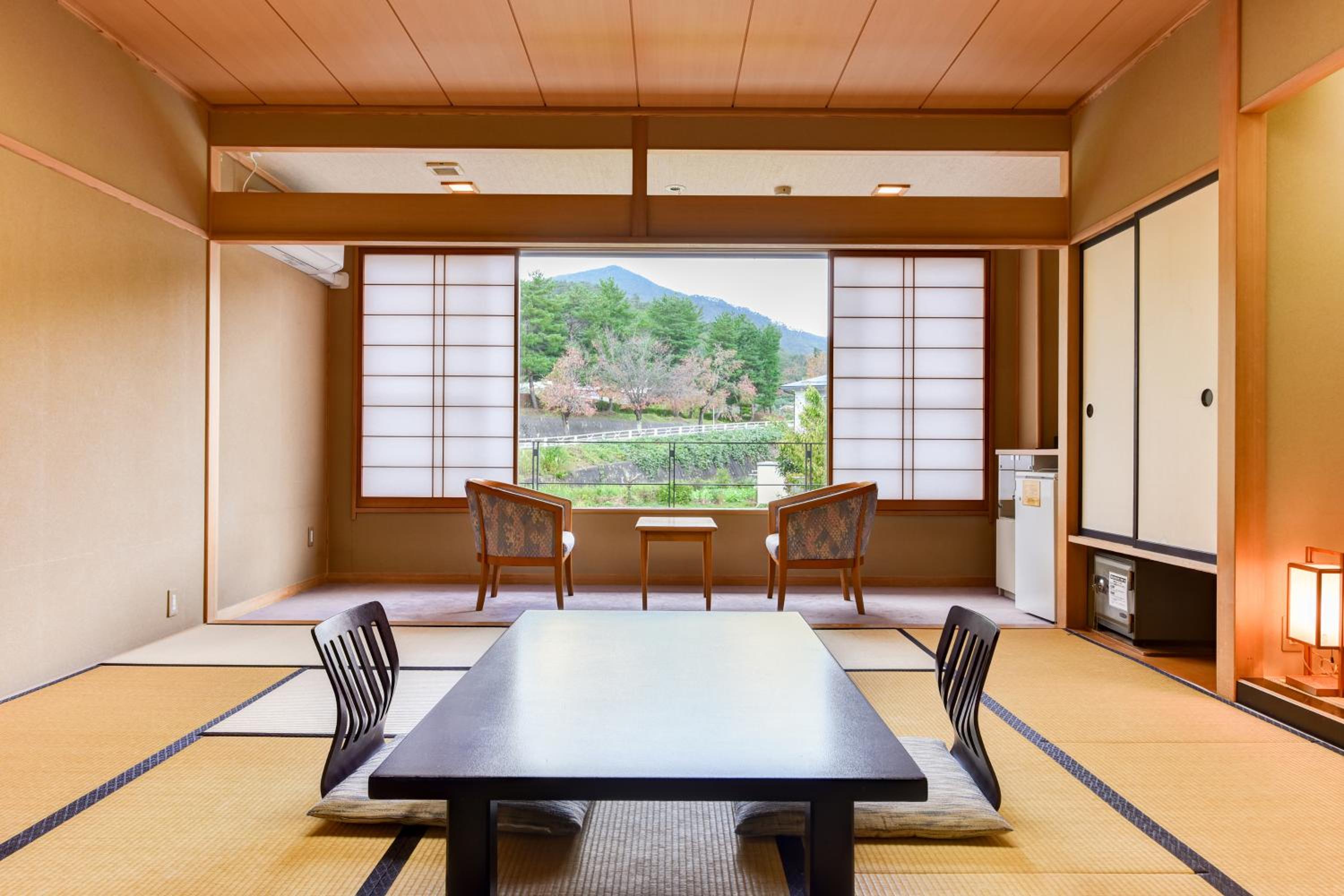 Japanese-Style Deluxe Room photo 1