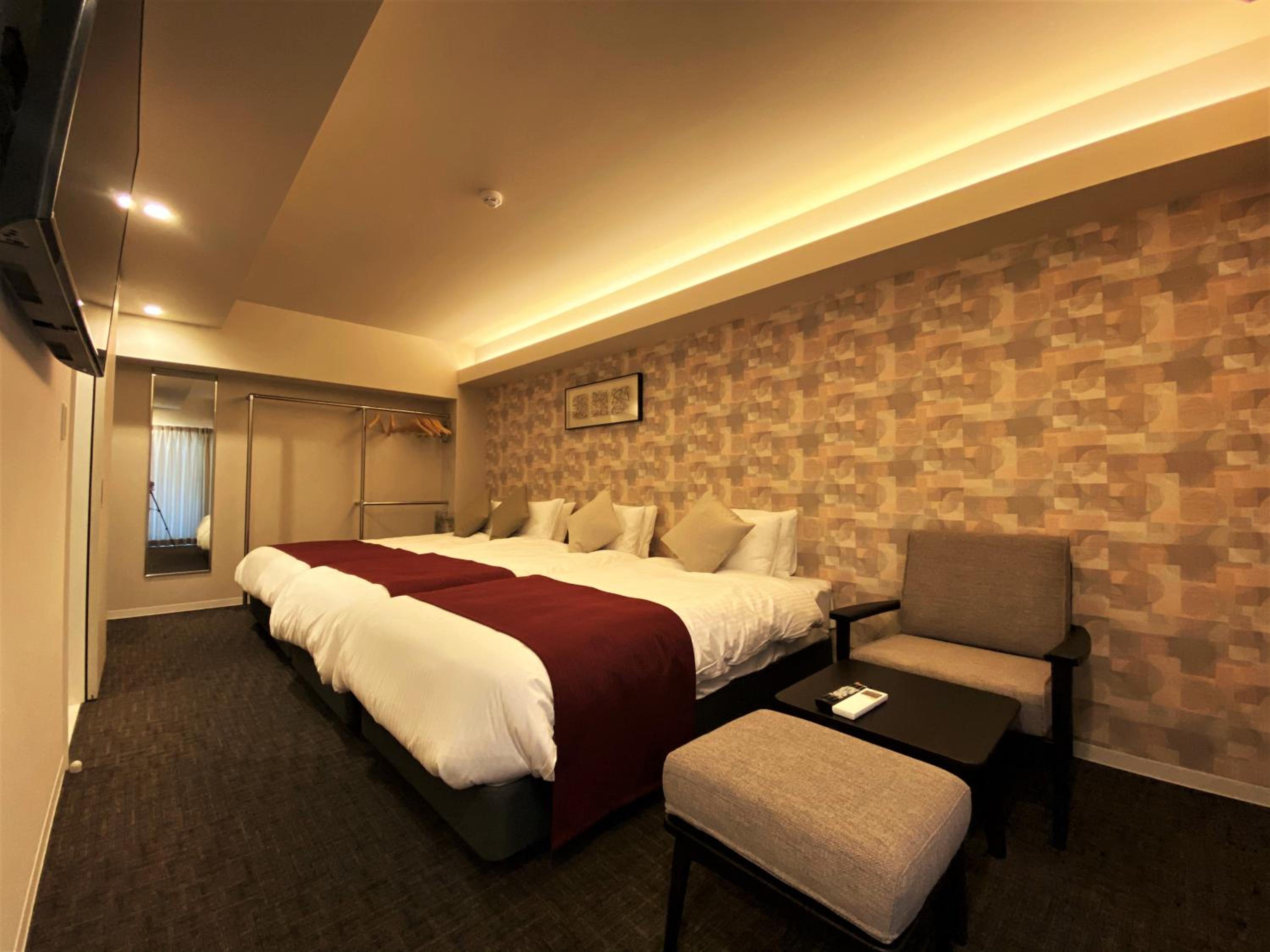 Family Suite - Photo 1