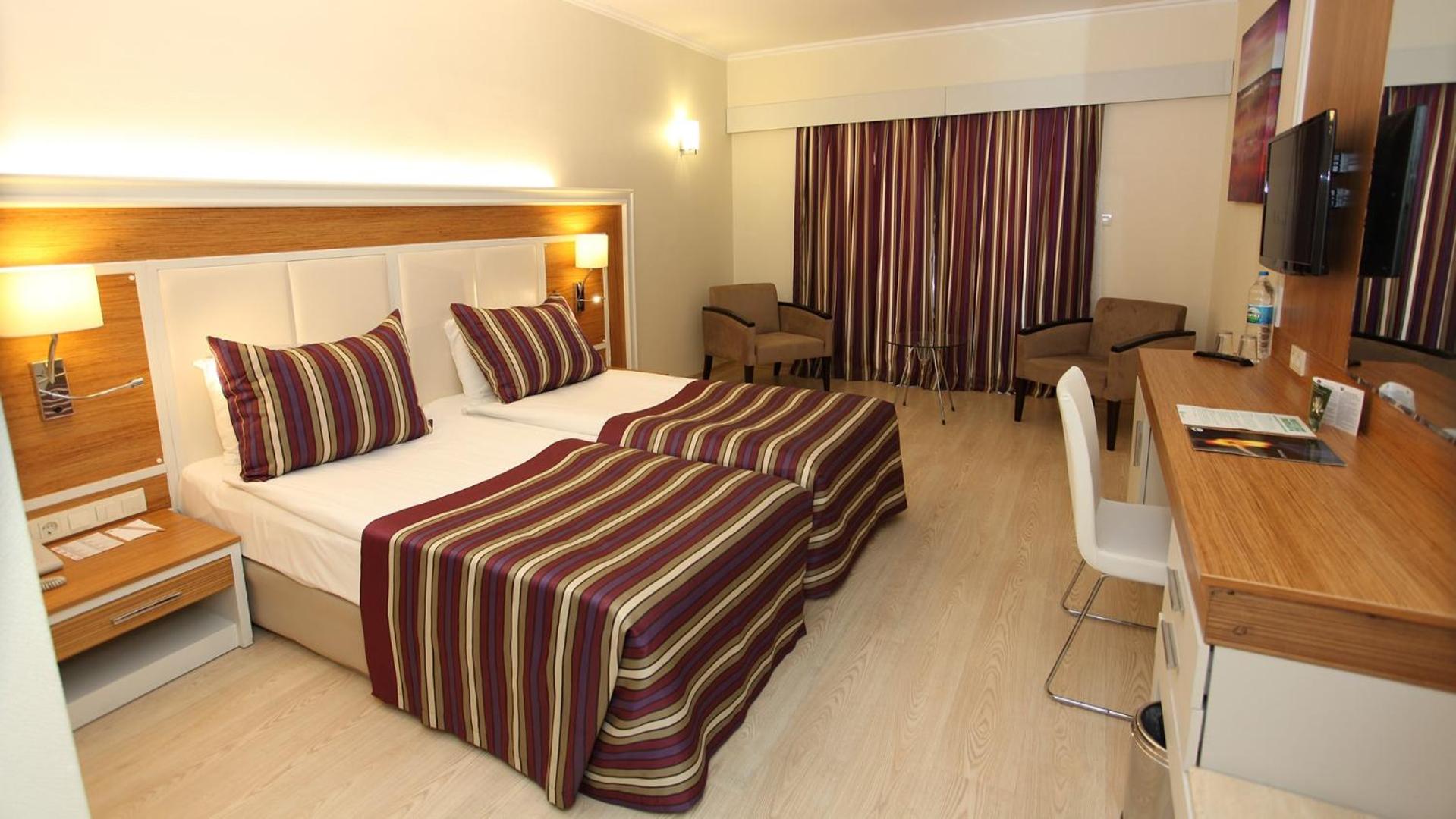 Standard Double Room with Partial Sea View