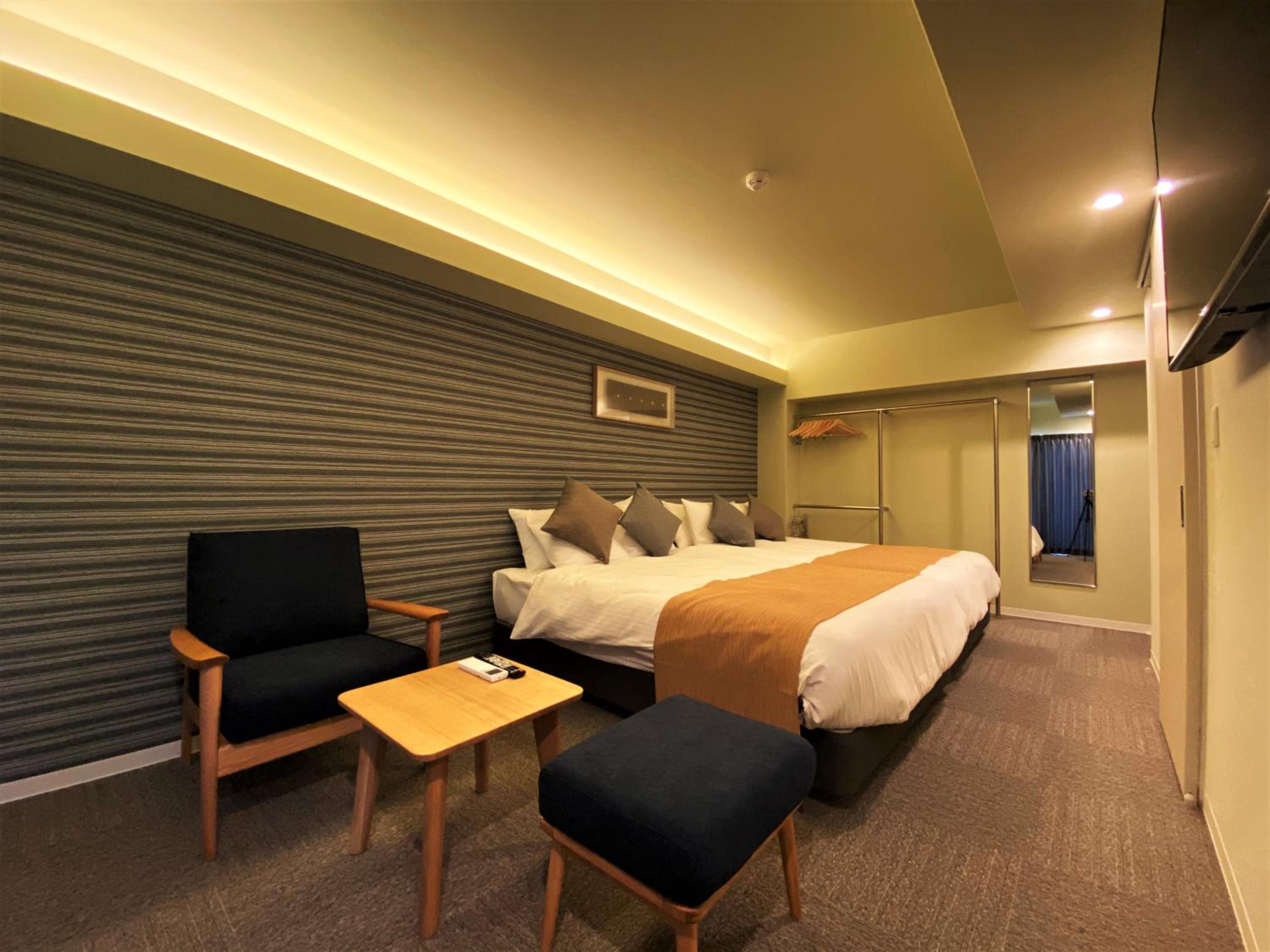 Superior Double Room with Two Double Beds - Photo 1