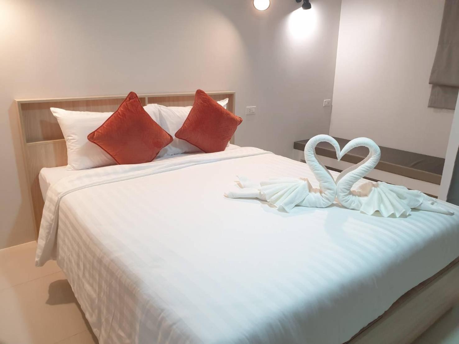 Deluxe Double Room - Photo 4