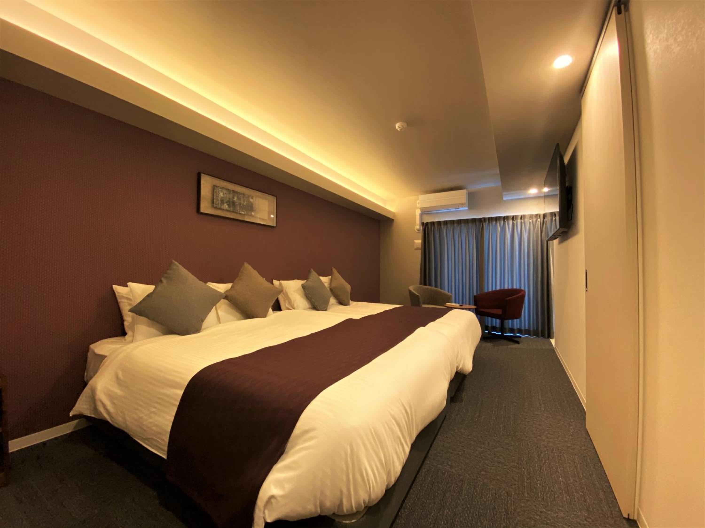 Deluxe Twin Room - Photo 8