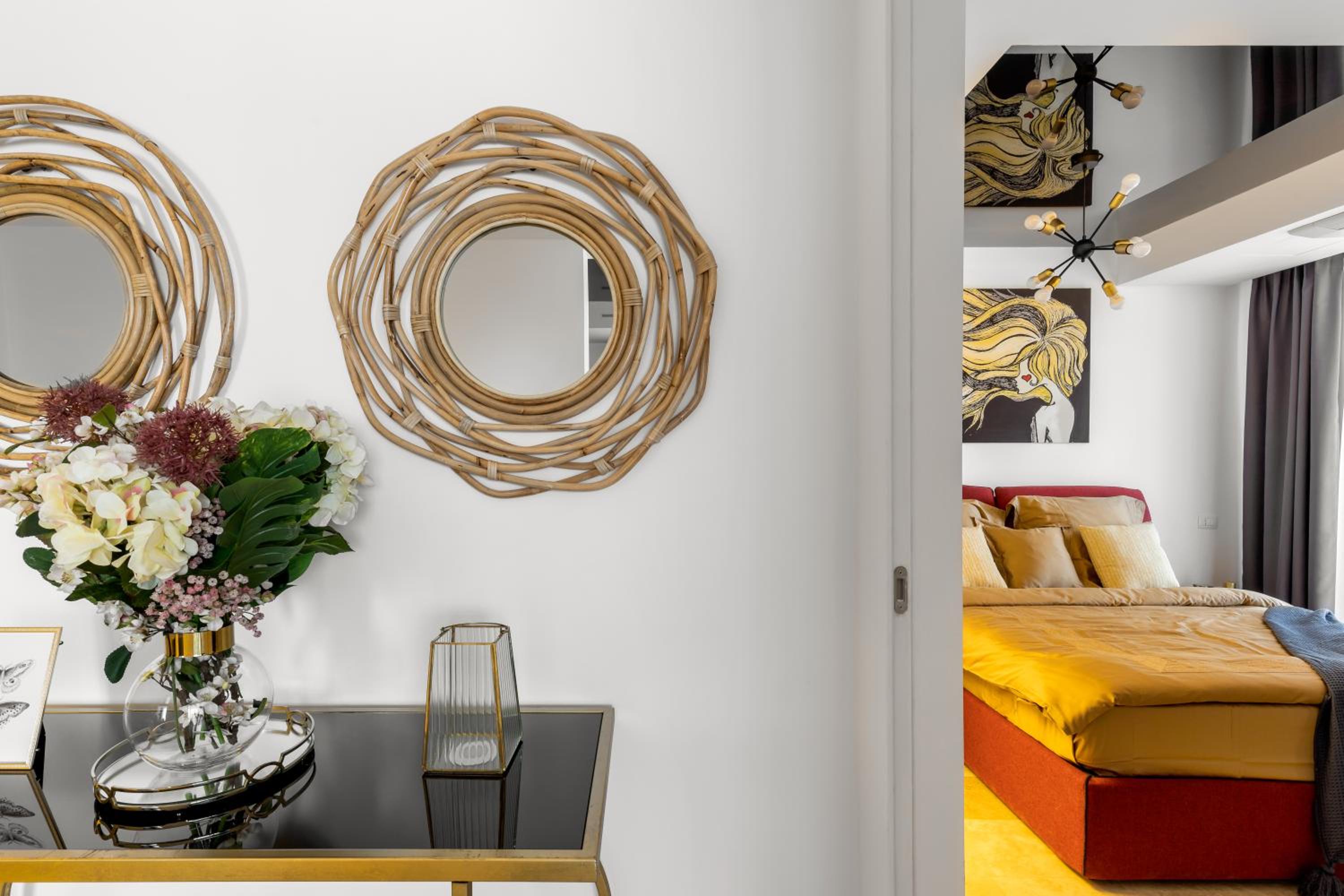 Two-Bedroom Luxury Apartment - Photo 10