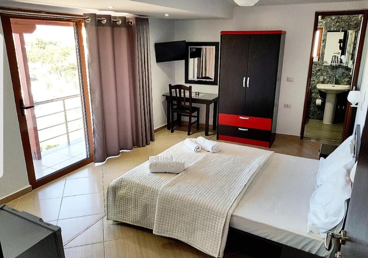 Deluxe Double Room with Sea View photo 1