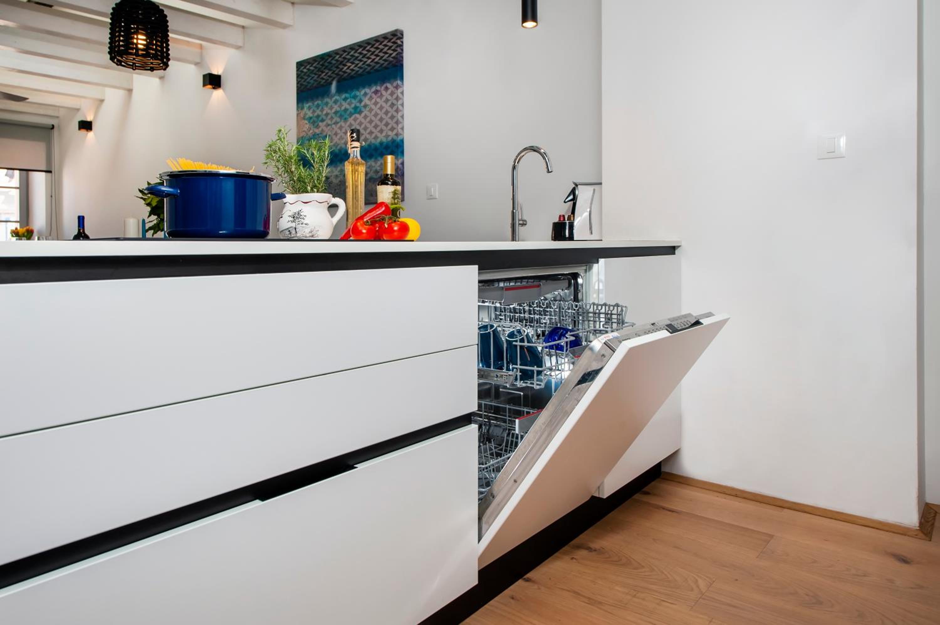 Two-Bedroom Apartment - Photo 35