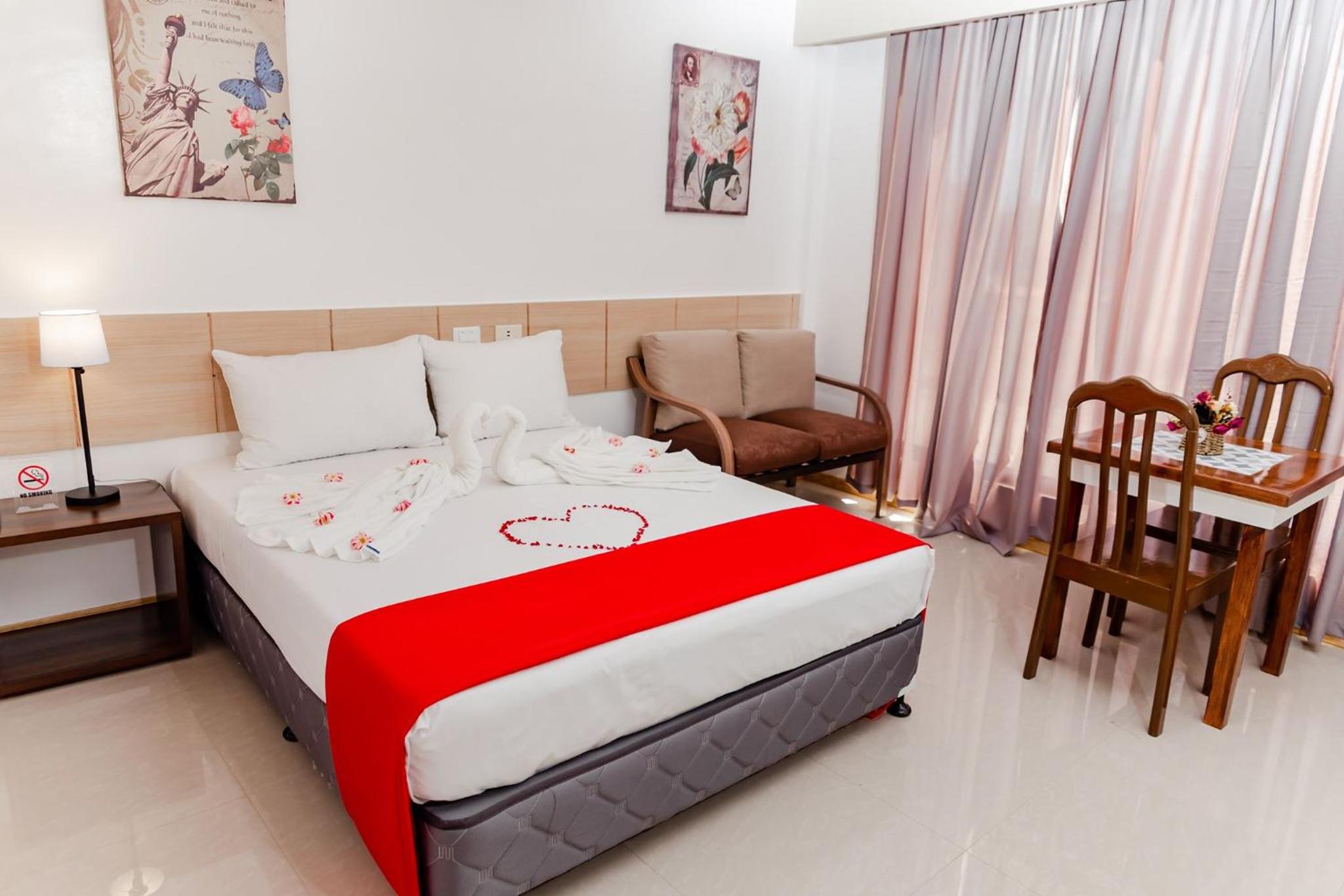 Deluxe Double Room - Photo 5