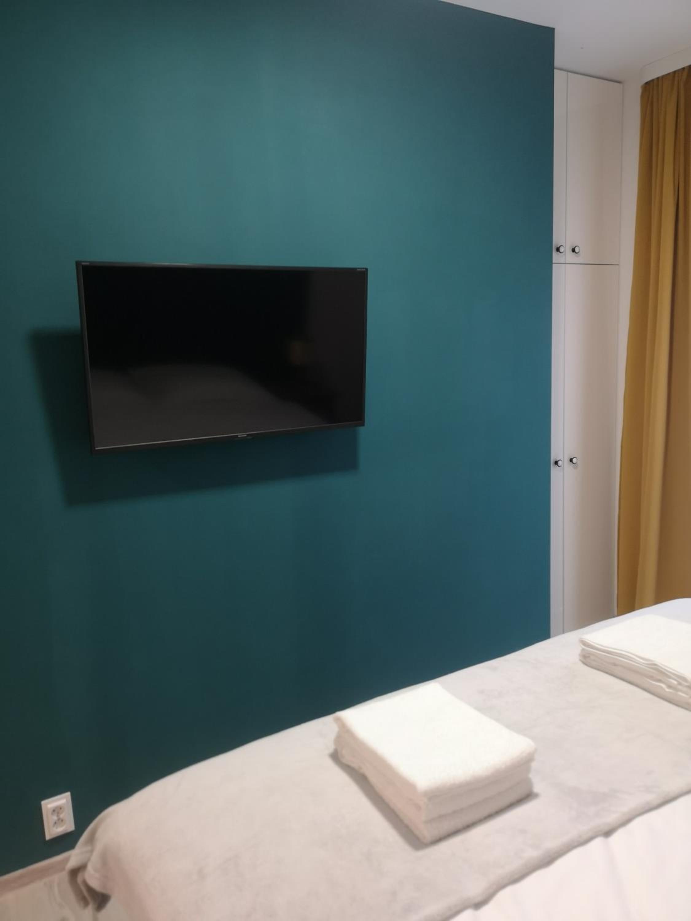 Two-Bedroom Apartment - Photo 12