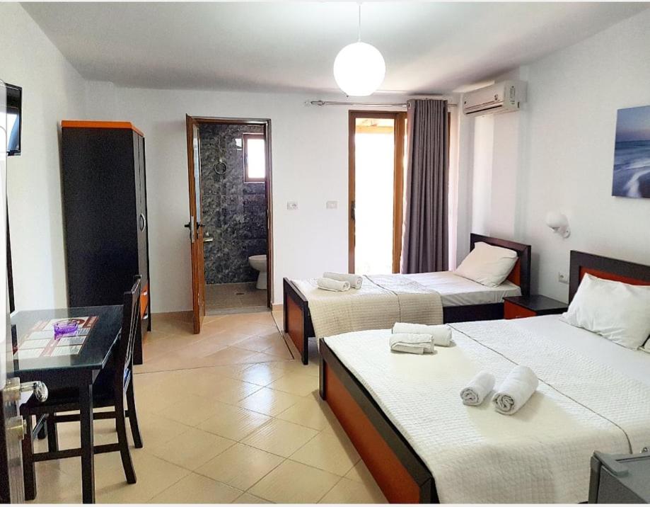 Deluxe Triple Room with Sea View photo 1